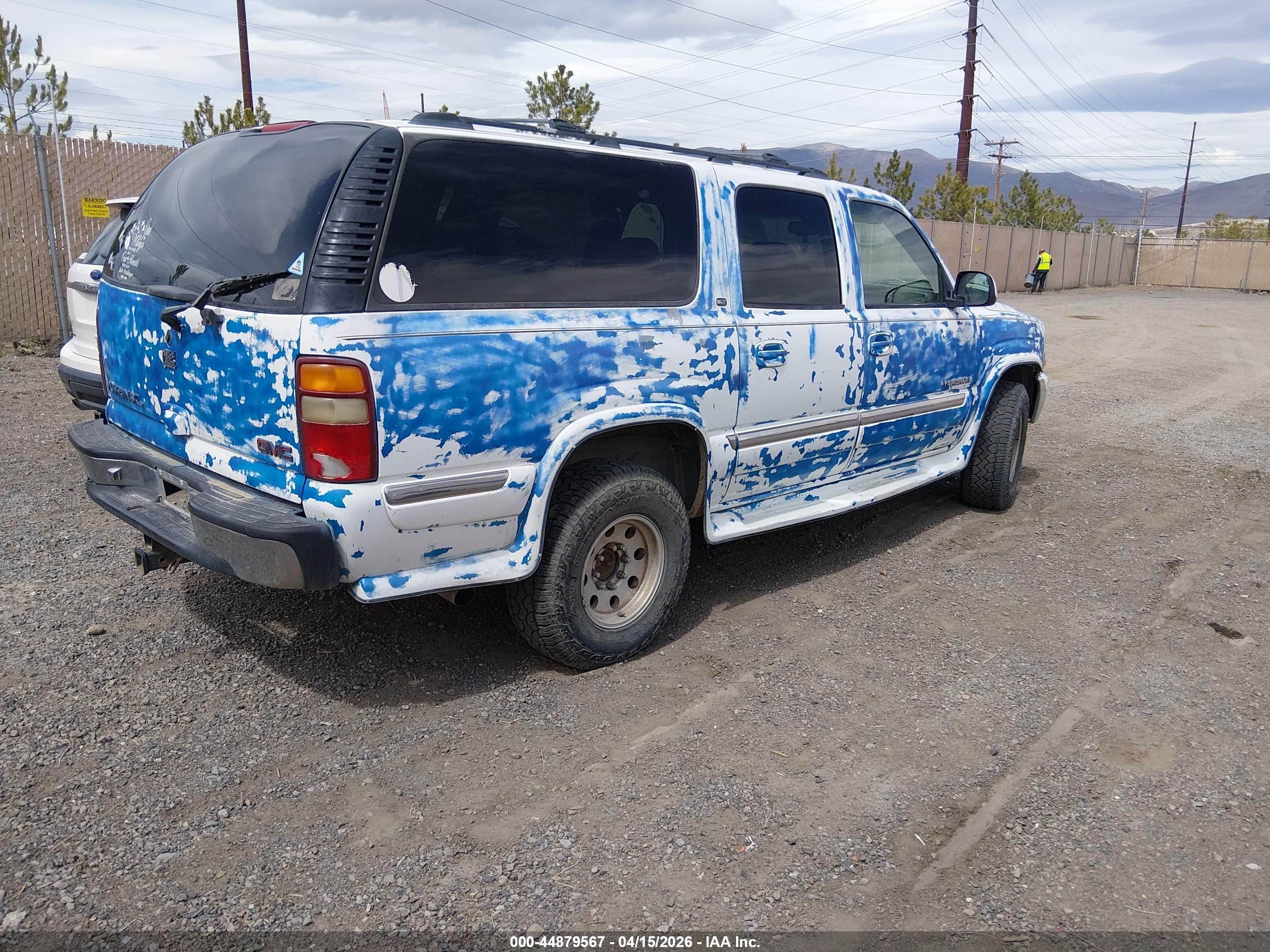 GMC YUKON image 4