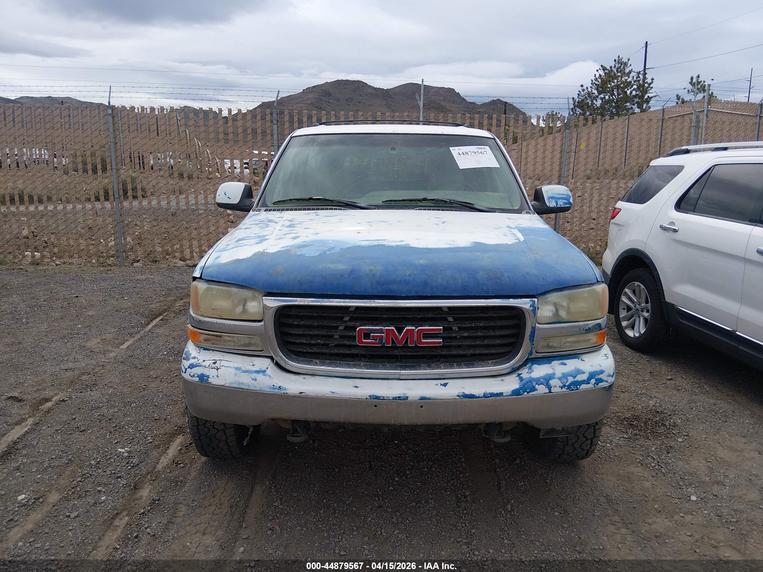 GMC YUKON image 6