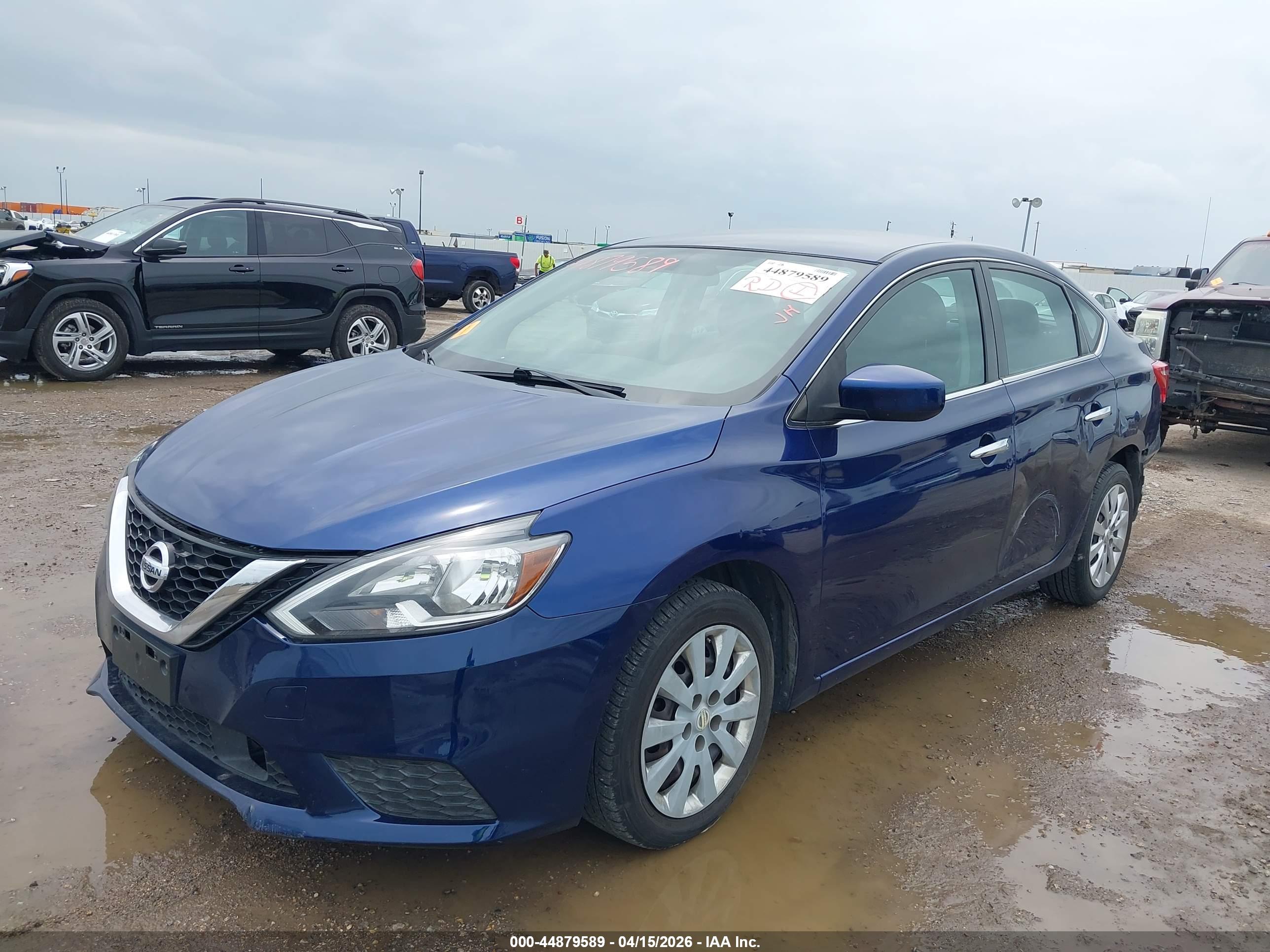 NISSAN SENTRA image 2
