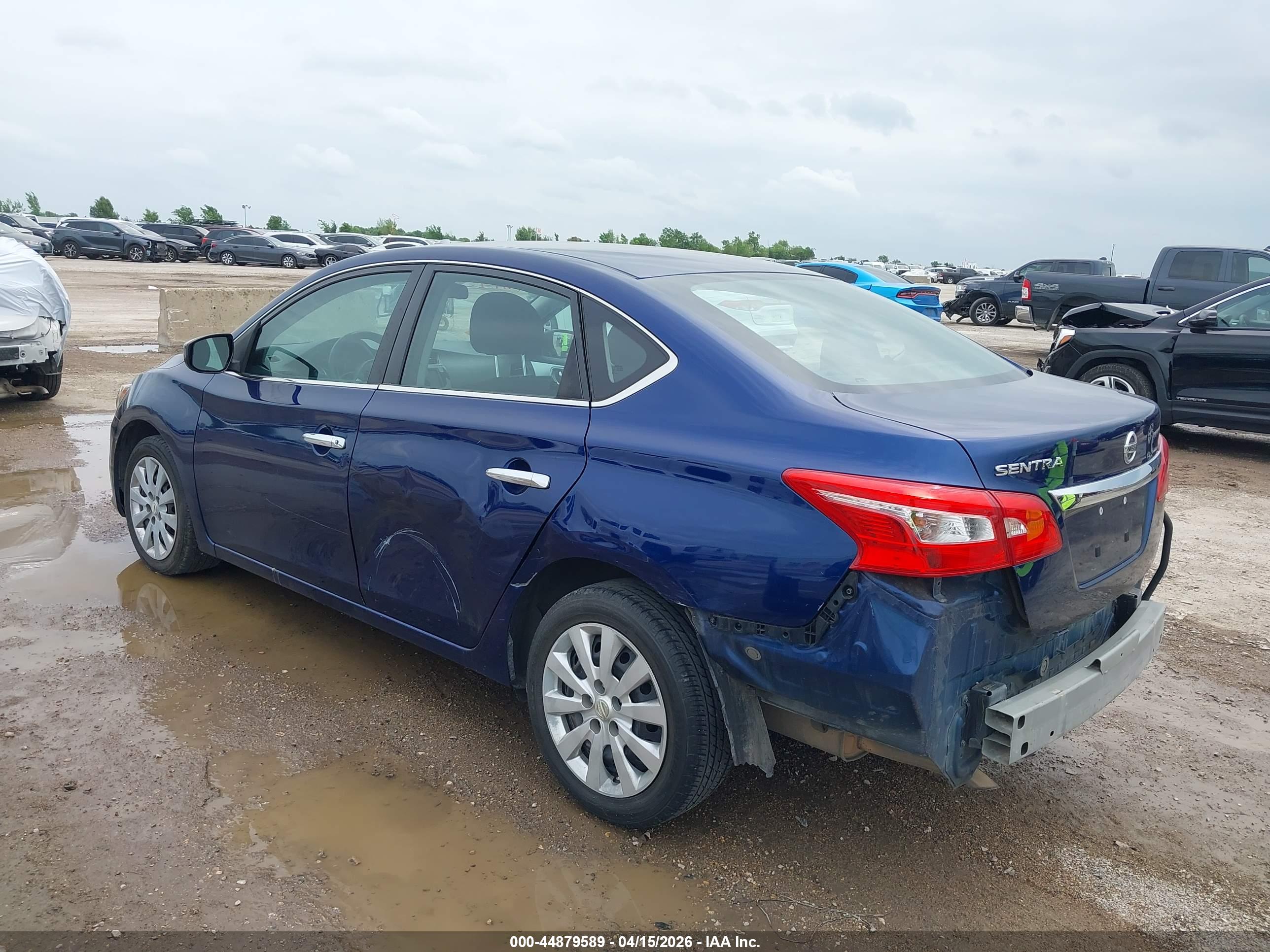 NISSAN SENTRA image 3