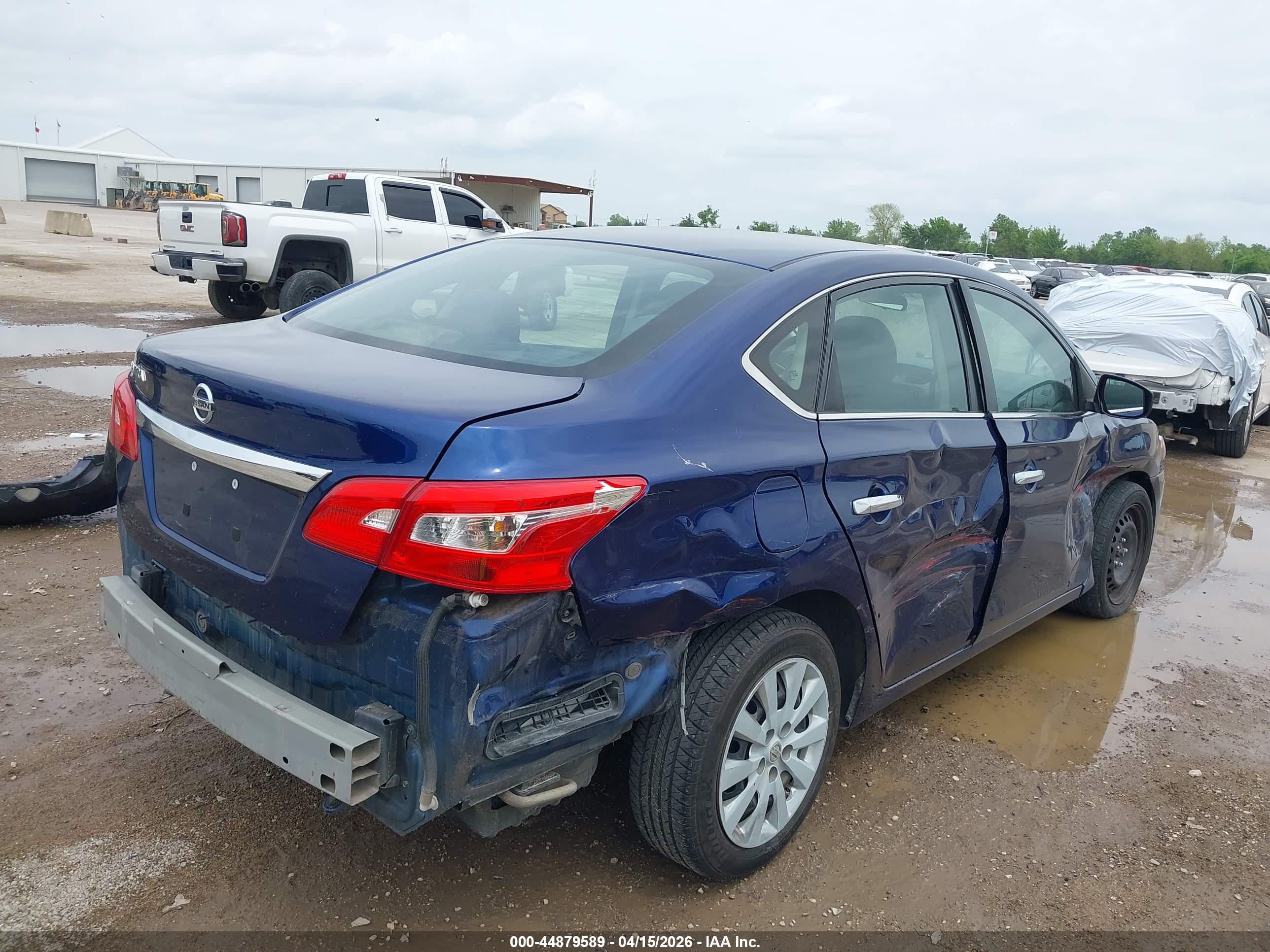 NISSAN SENTRA image 4