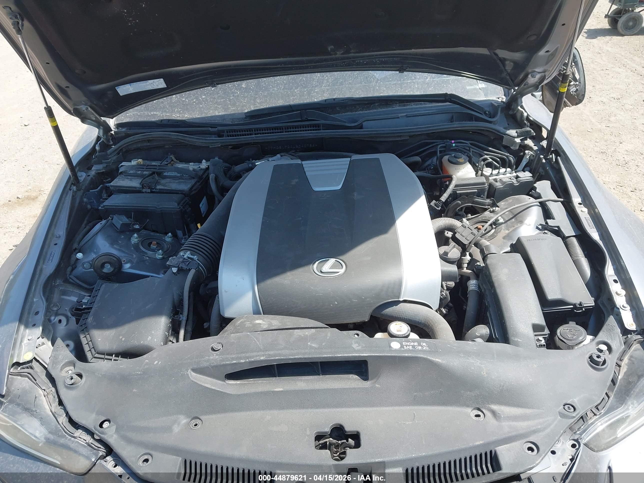 LEXUS IS image 10