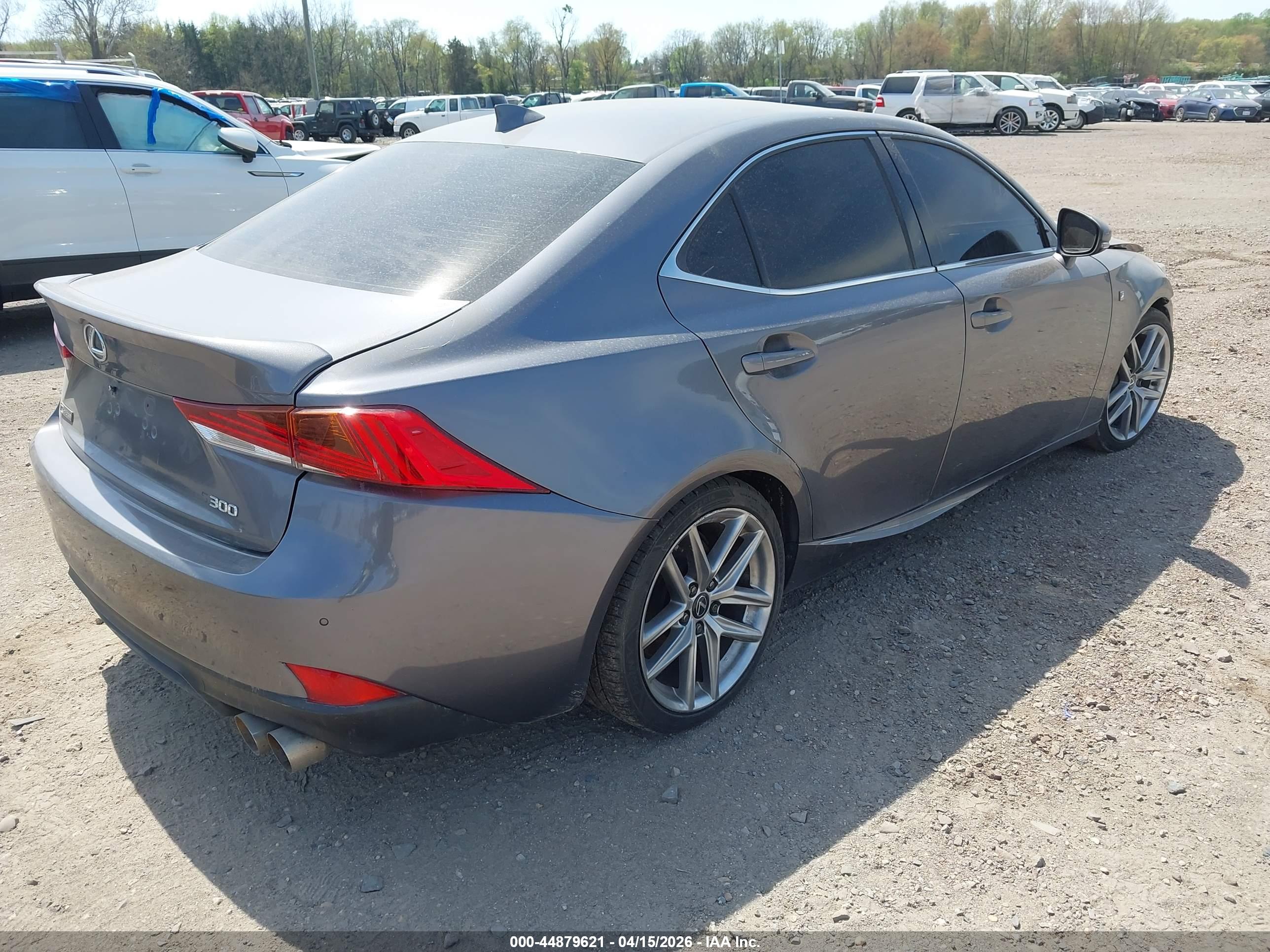 LEXUS IS image 4