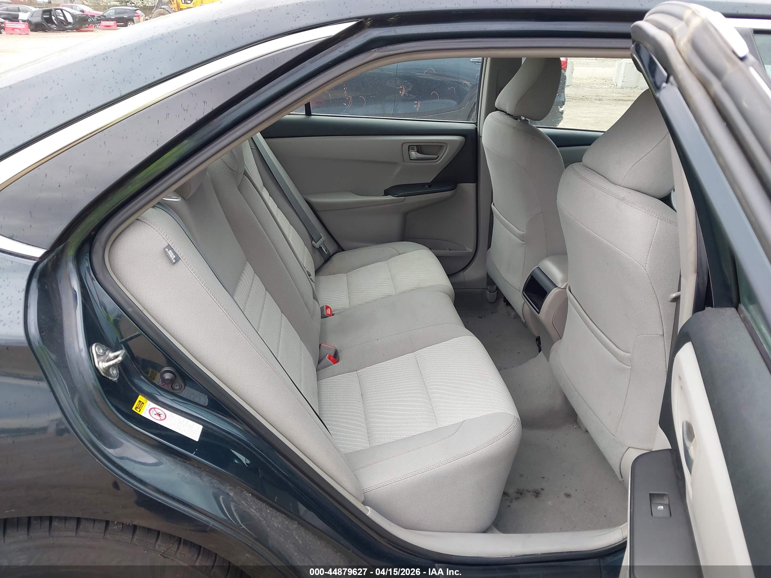 TOYOTA CAMRY image 8
