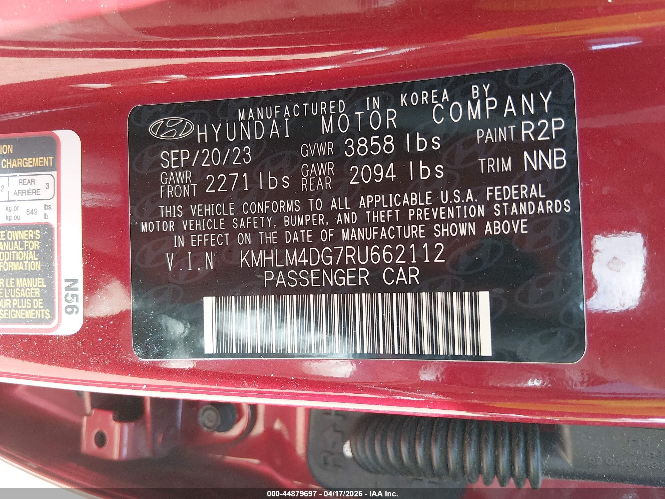 HYUNDAI ELANTRA image 9