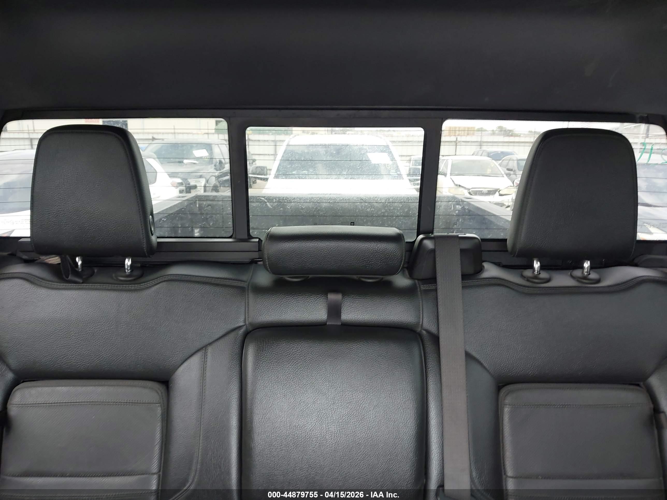 GMC SIERRA image 7