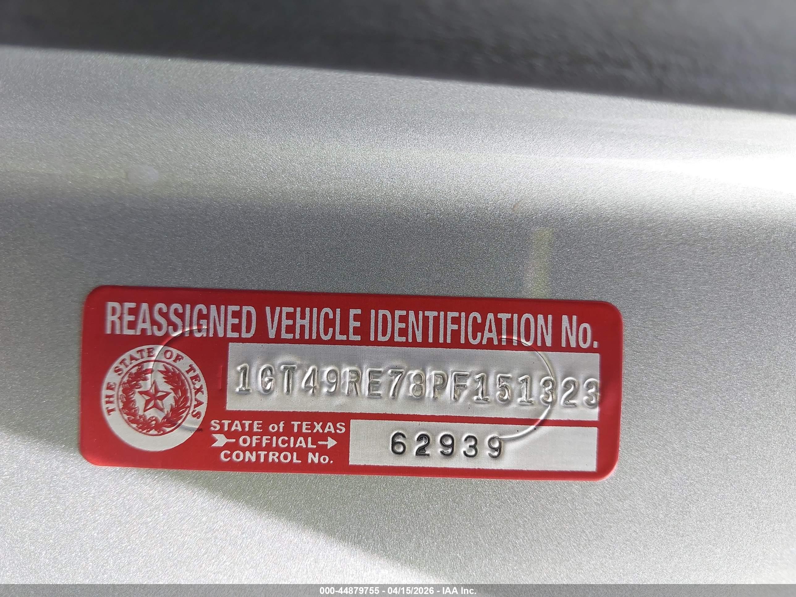 GMC SIERRA image 9