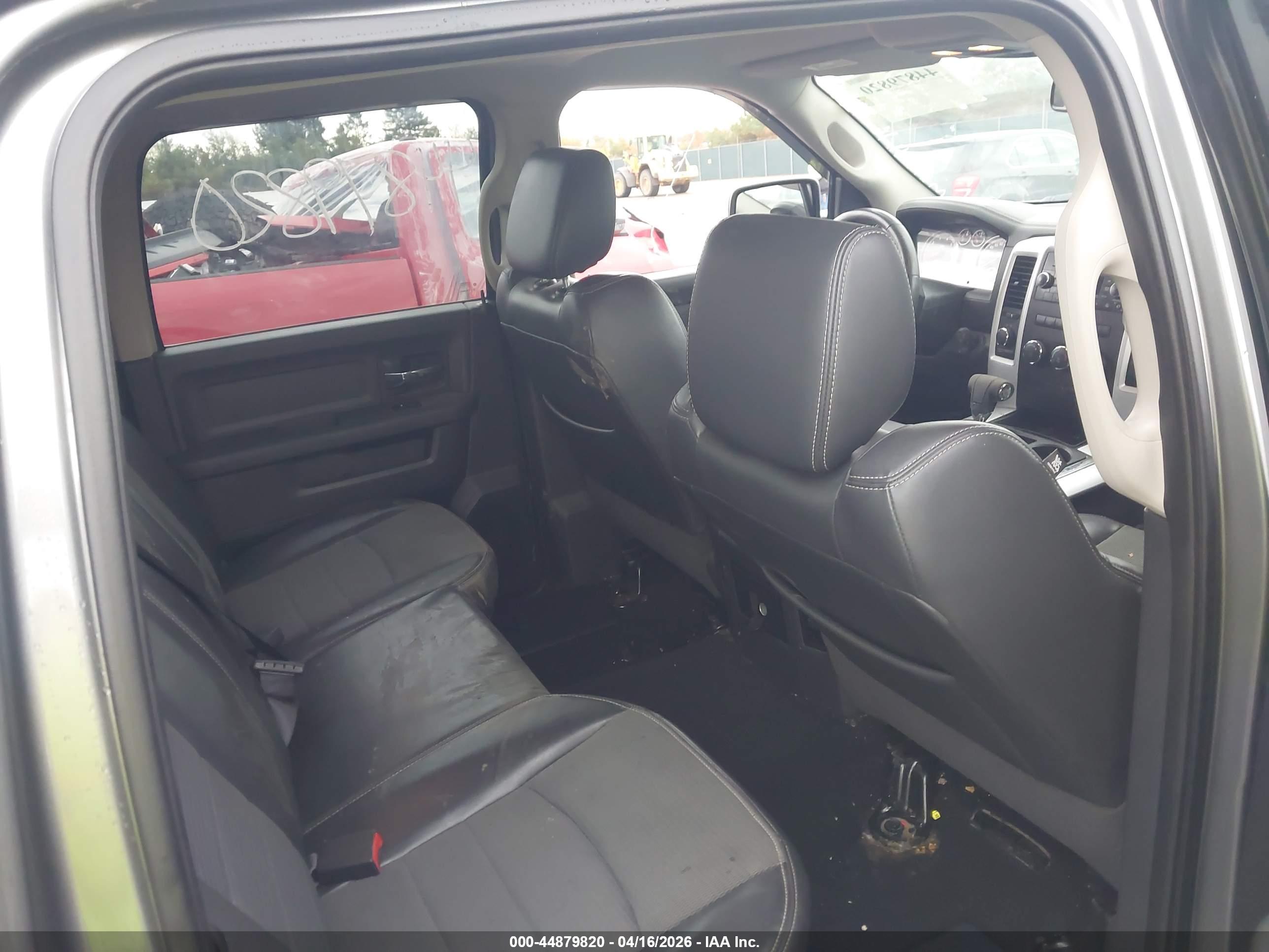 DODGE RAM image 8