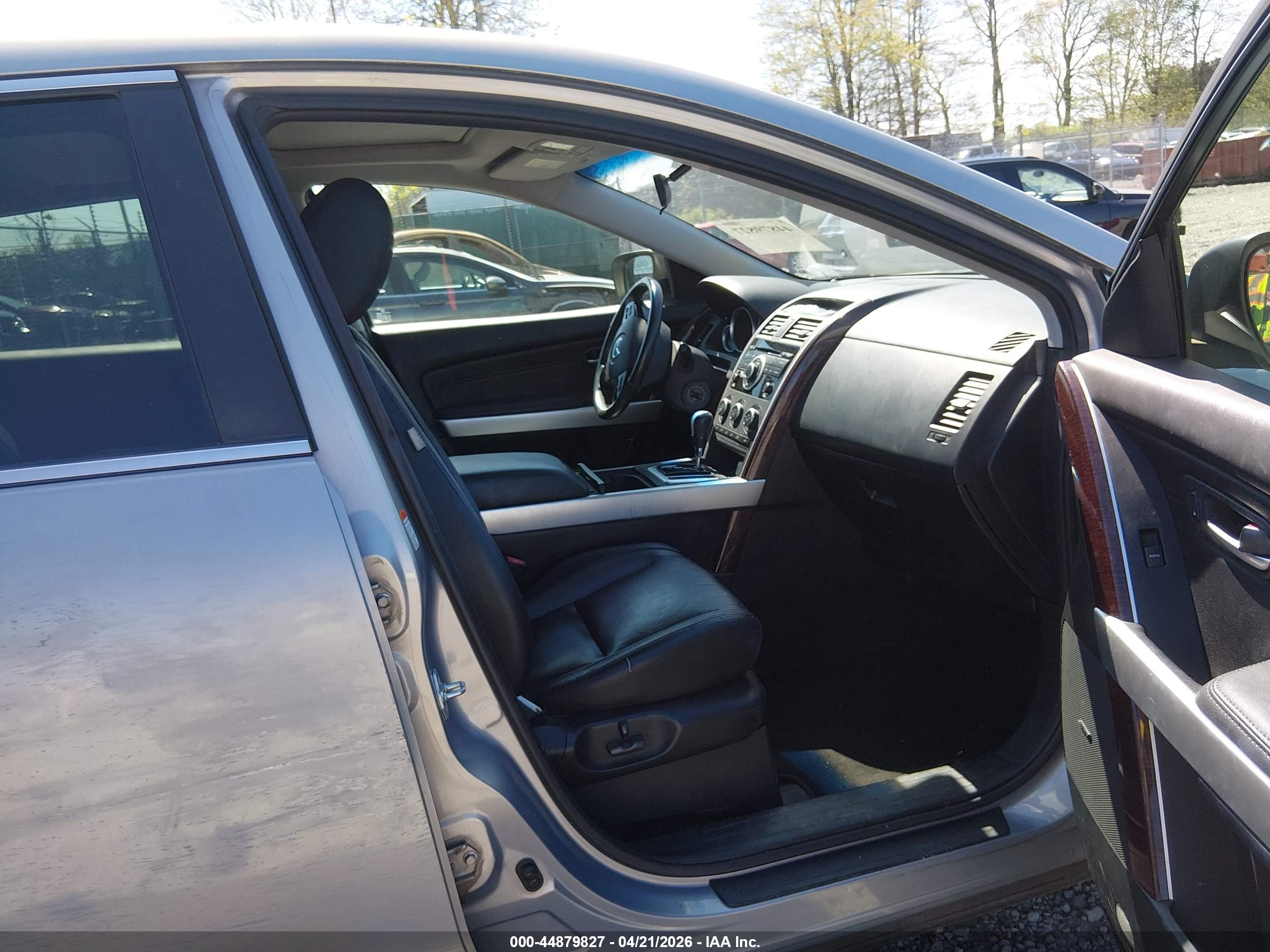 MAZDA CX-9 image 5