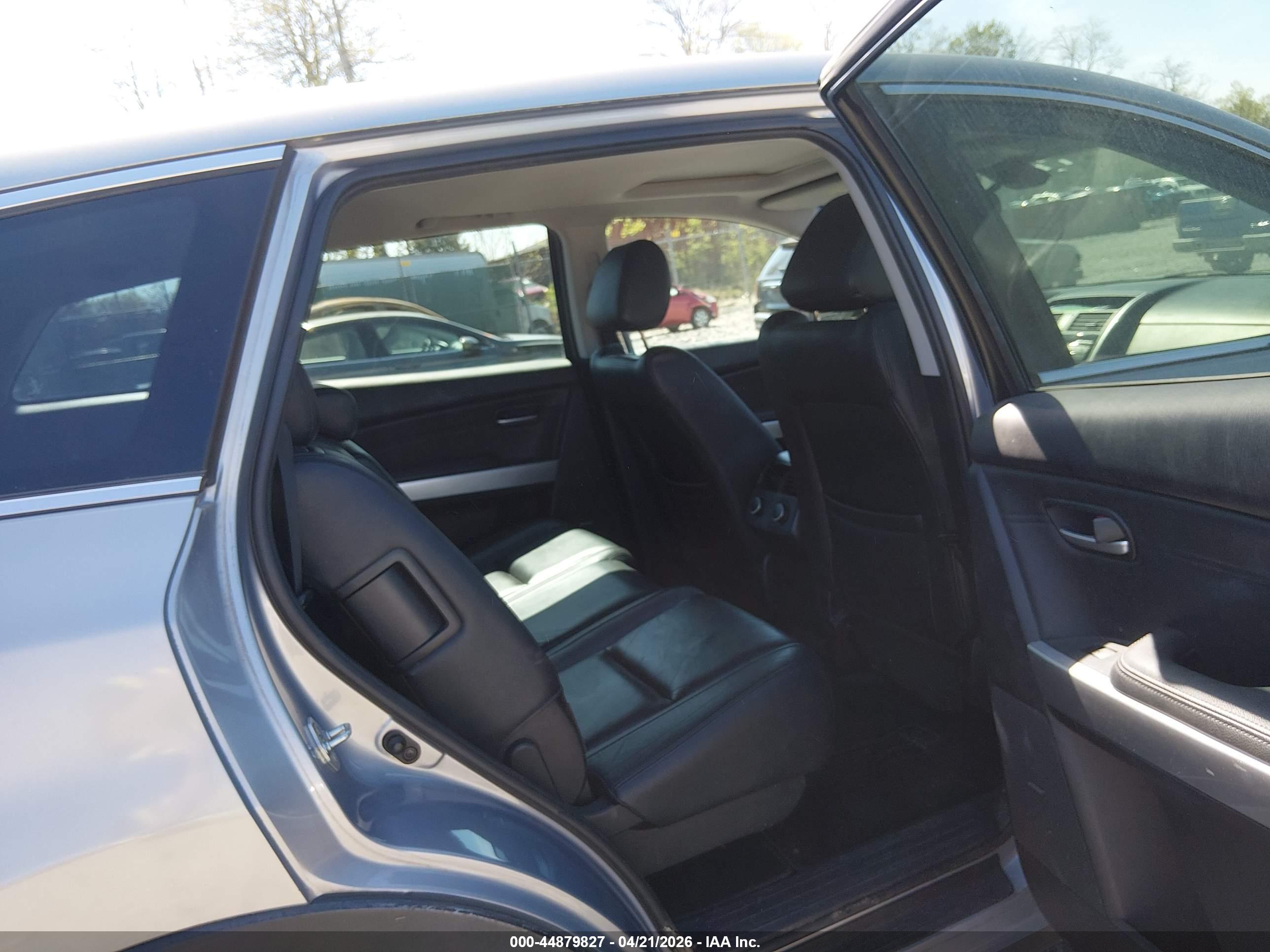 MAZDA CX-9 image 8