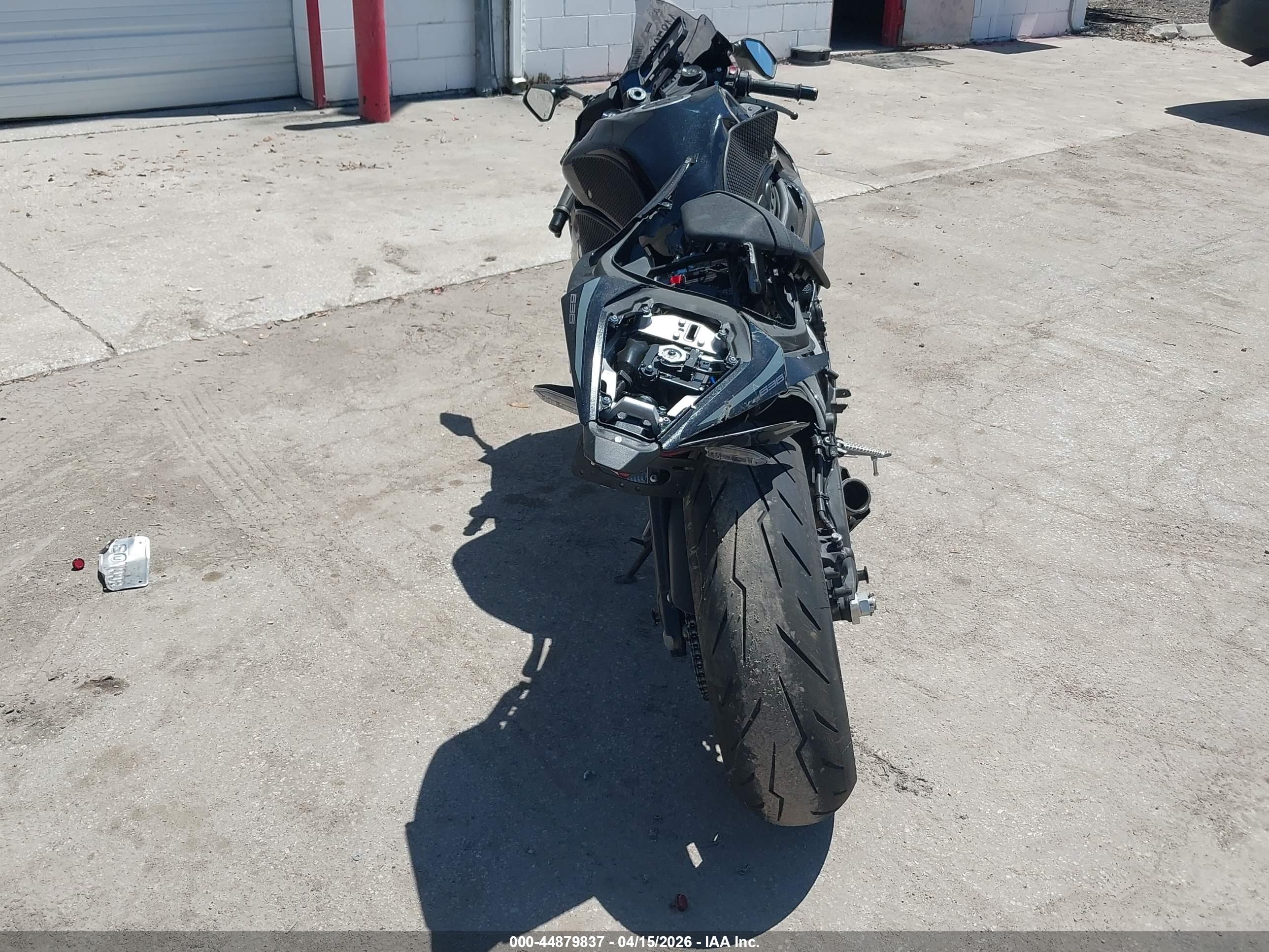 KAWASAKI ZX636 image 6