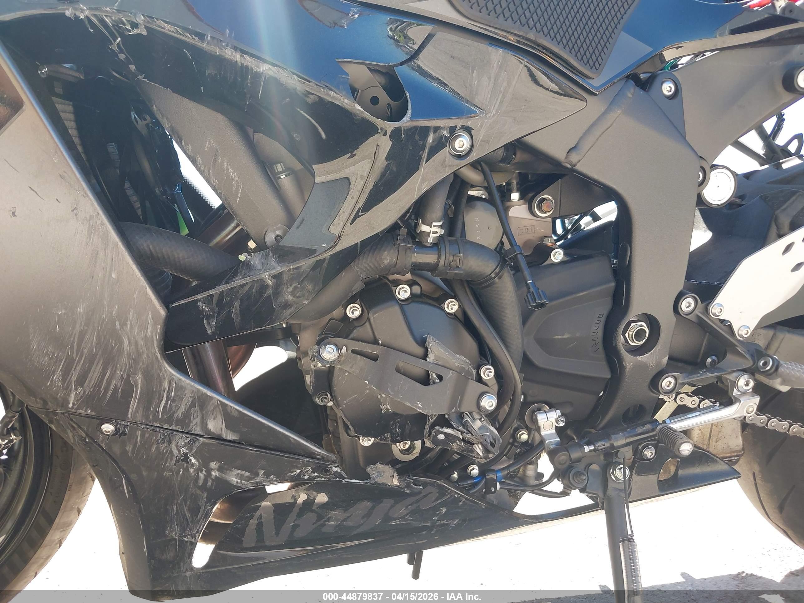 KAWASAKI ZX636 image 9