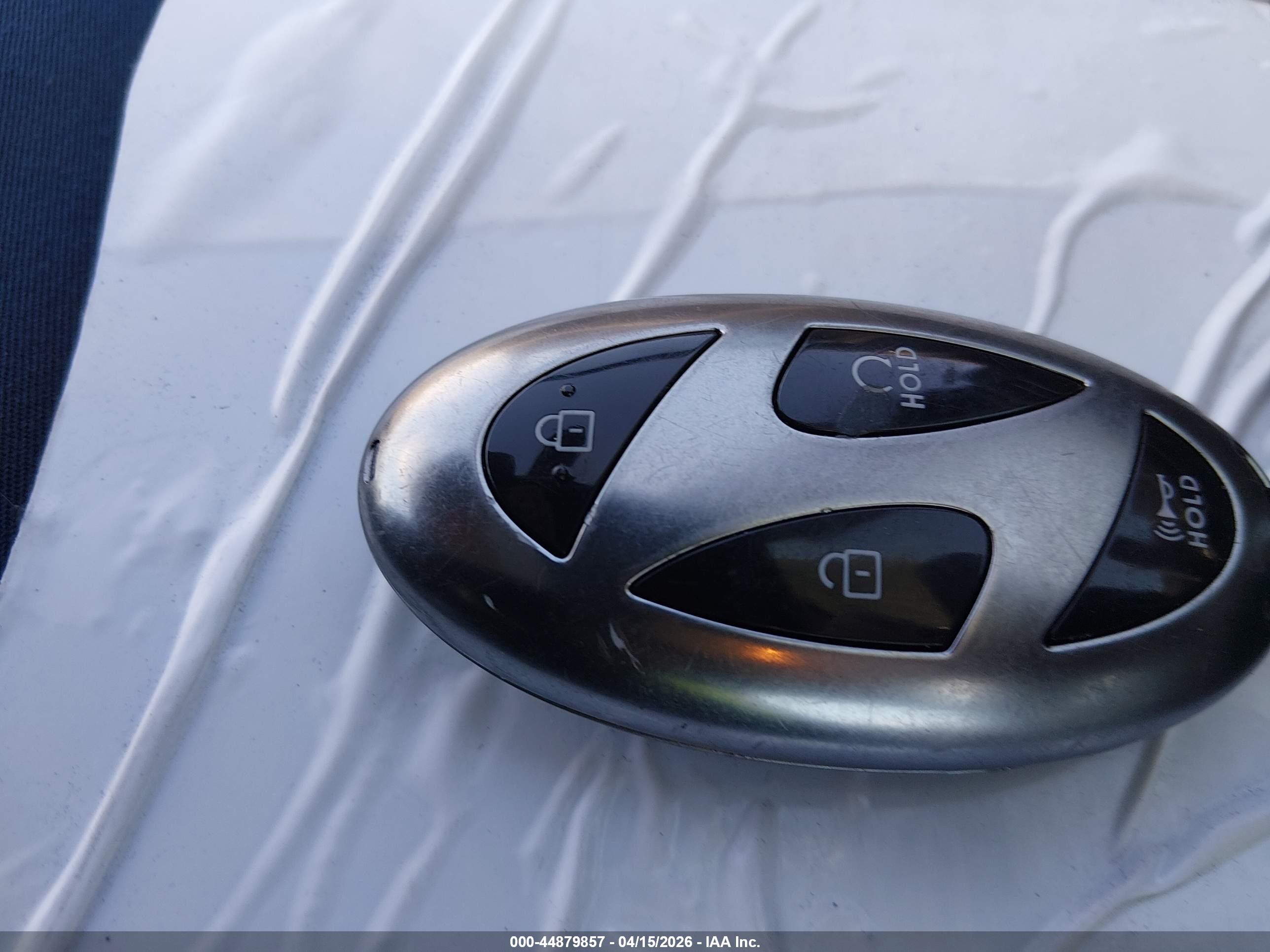HYUNDAI SONATA image 11