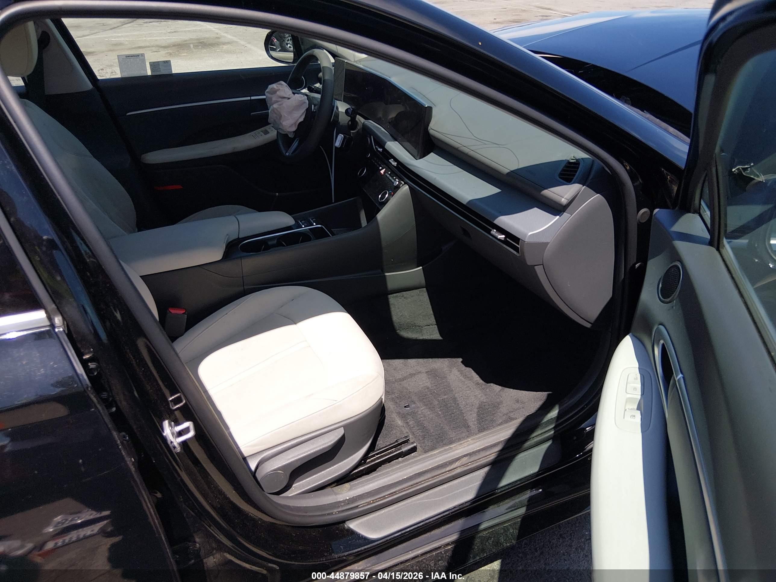HYUNDAI SONATA image 5