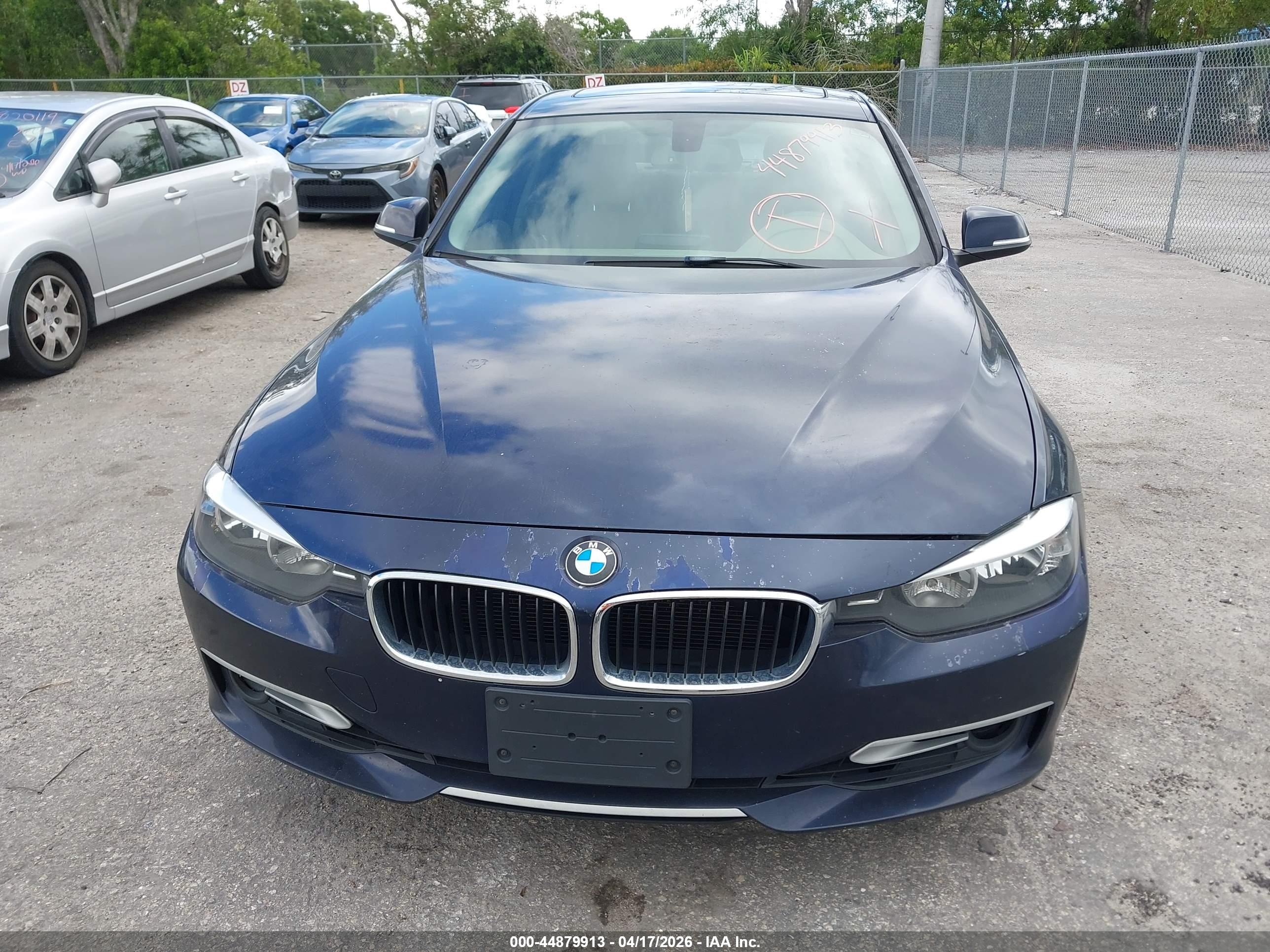 BMW 328I image 6