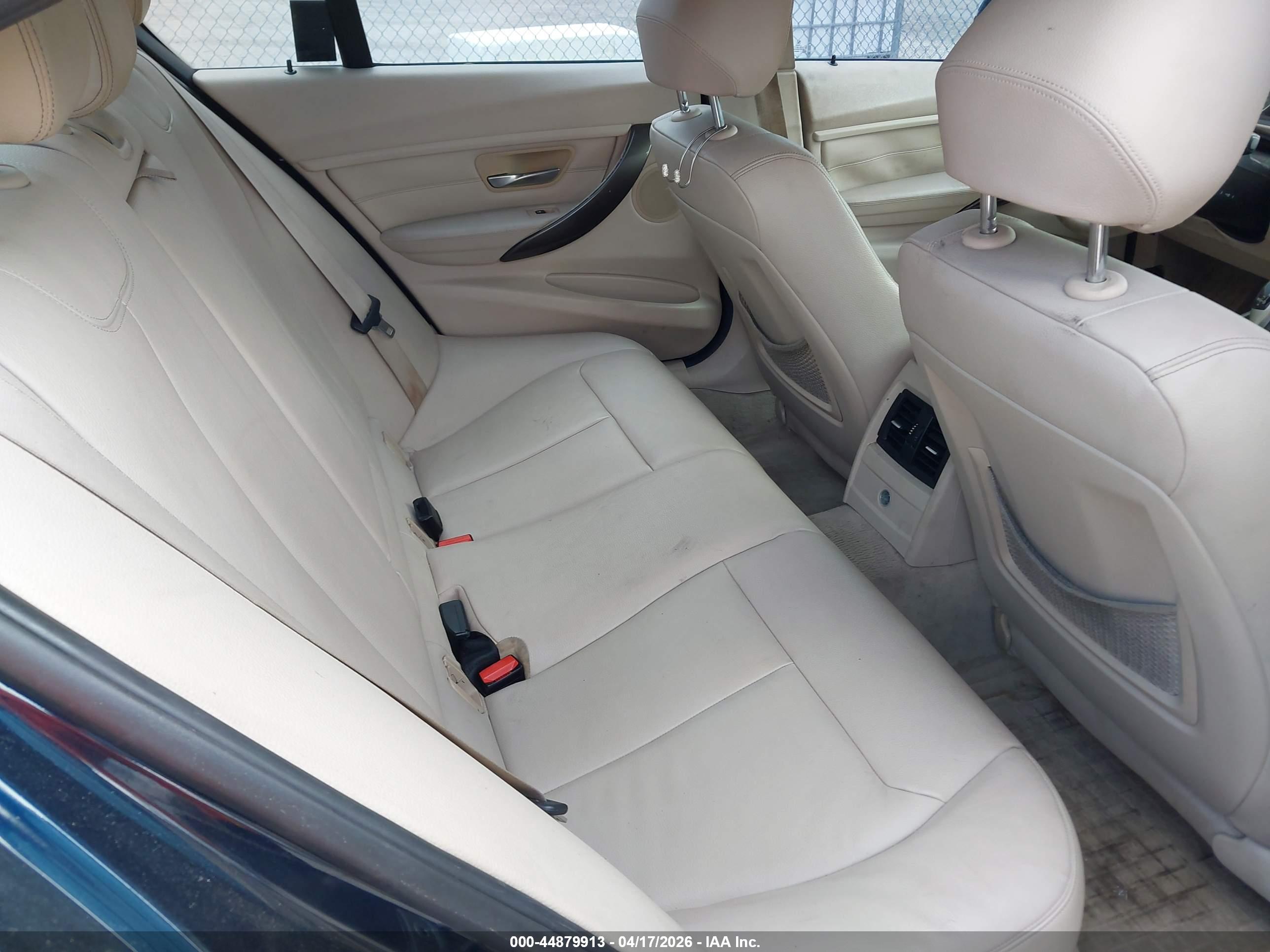 BMW 328I image 8