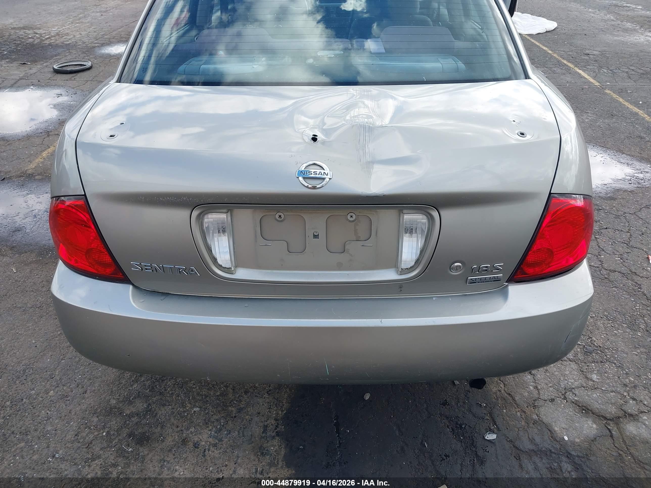 NISSAN SENTRA image 6