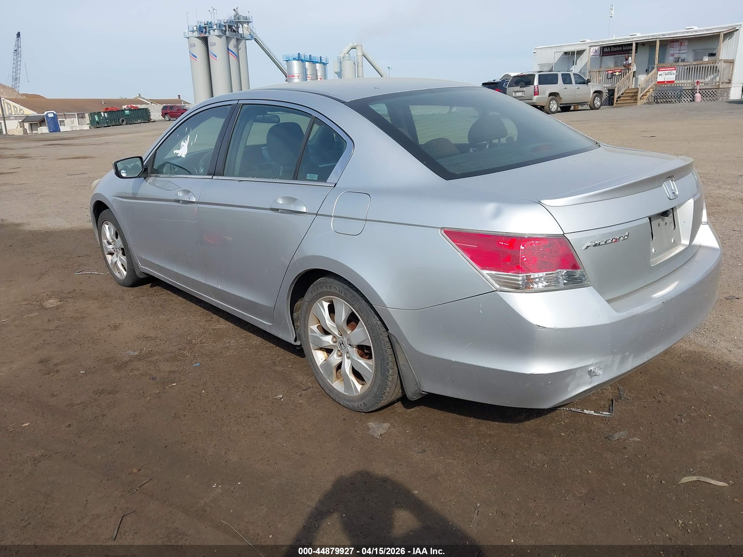 HONDA ACCORD image 3