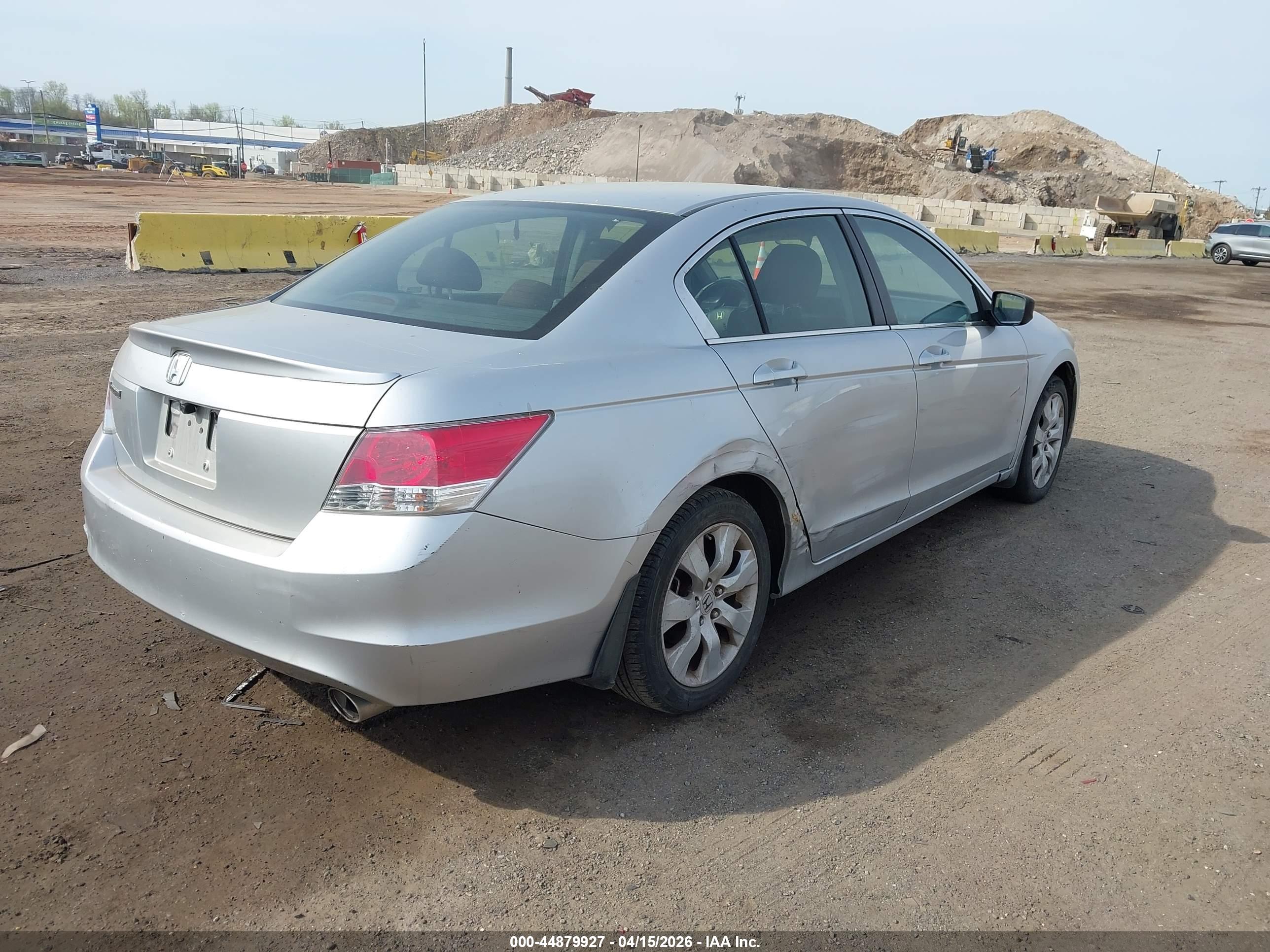 HONDA ACCORD image 4