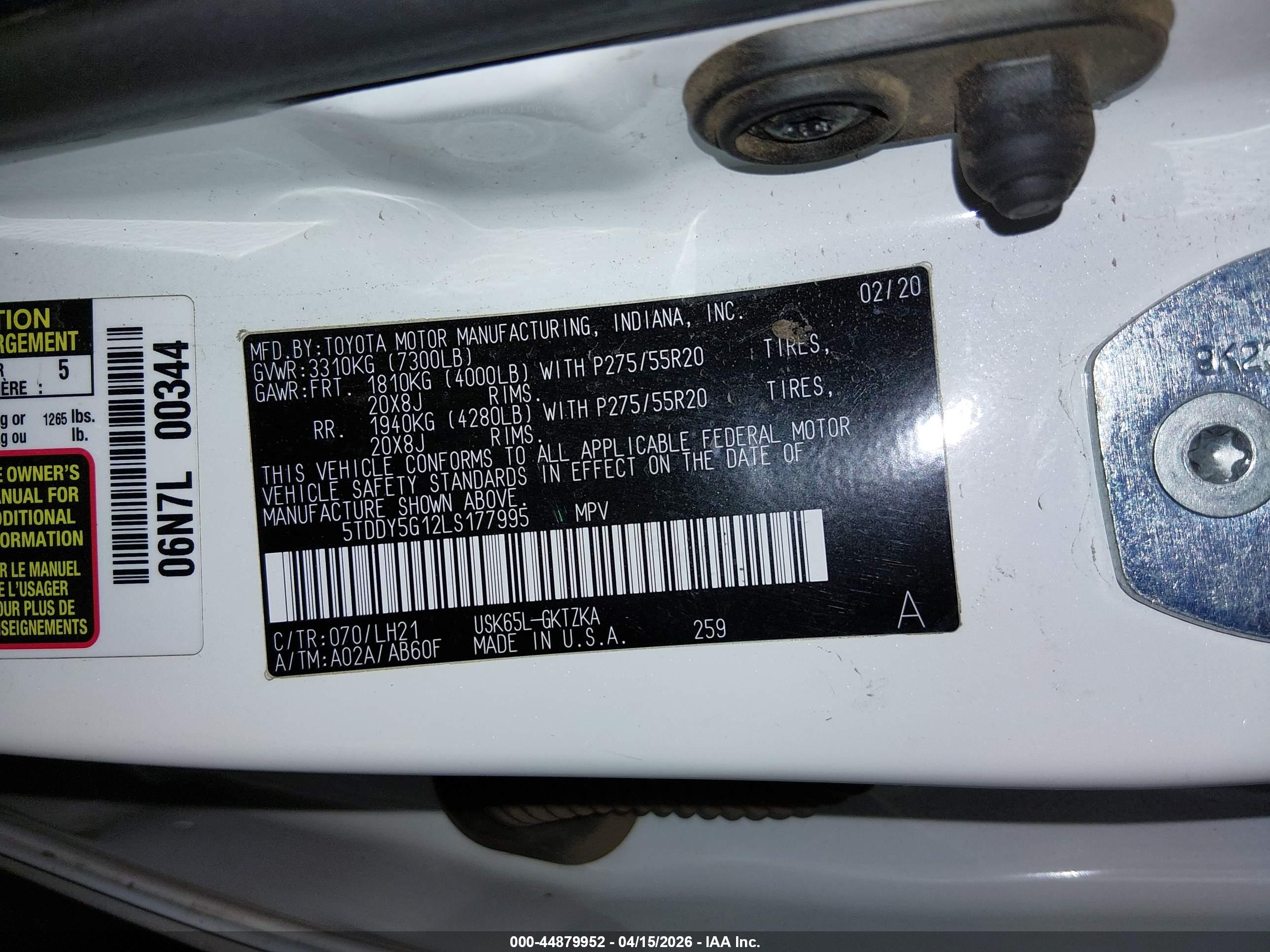 TOYOTA SEQUOIA image 9
