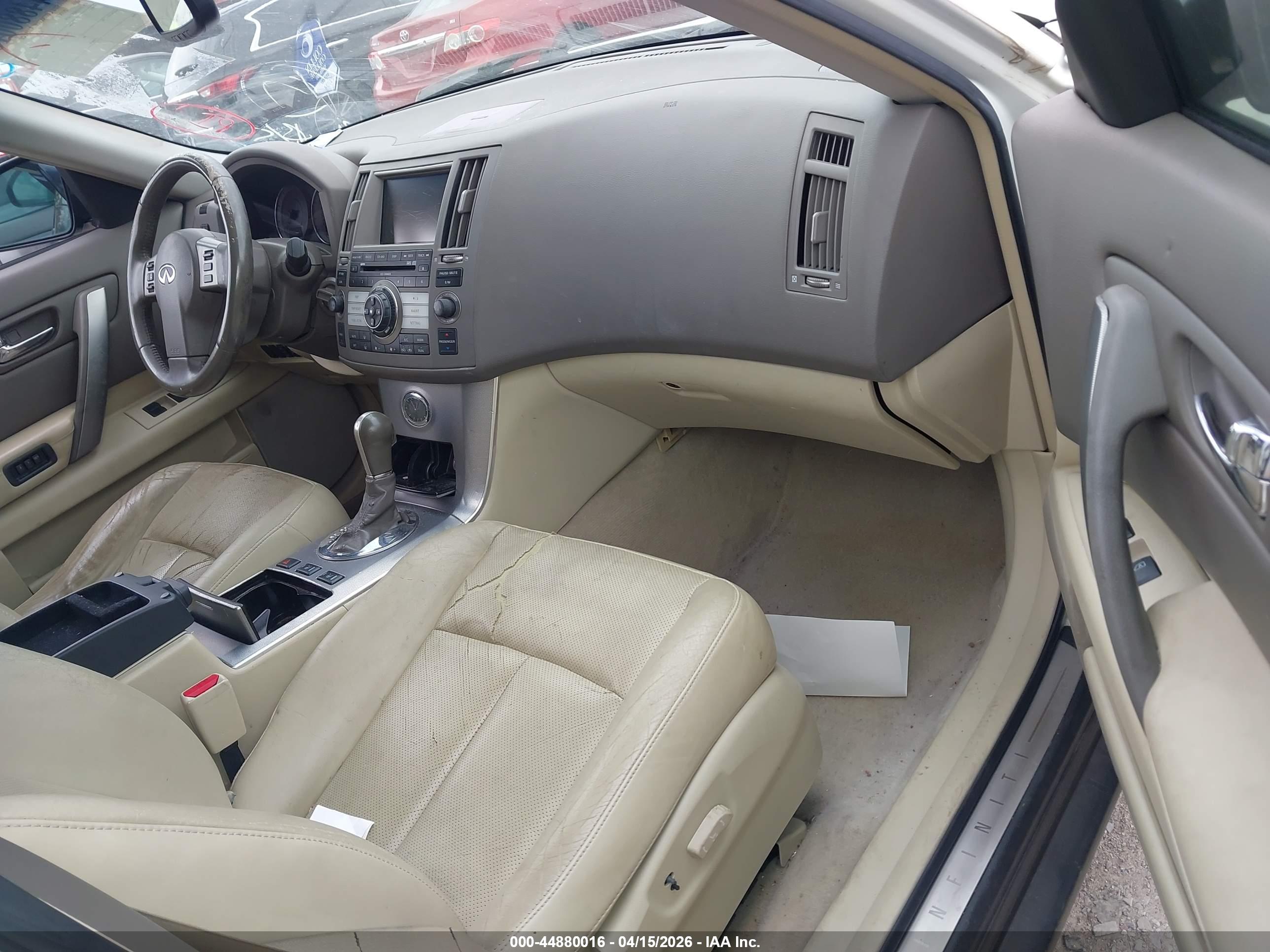 INFINITI FX35 image 5