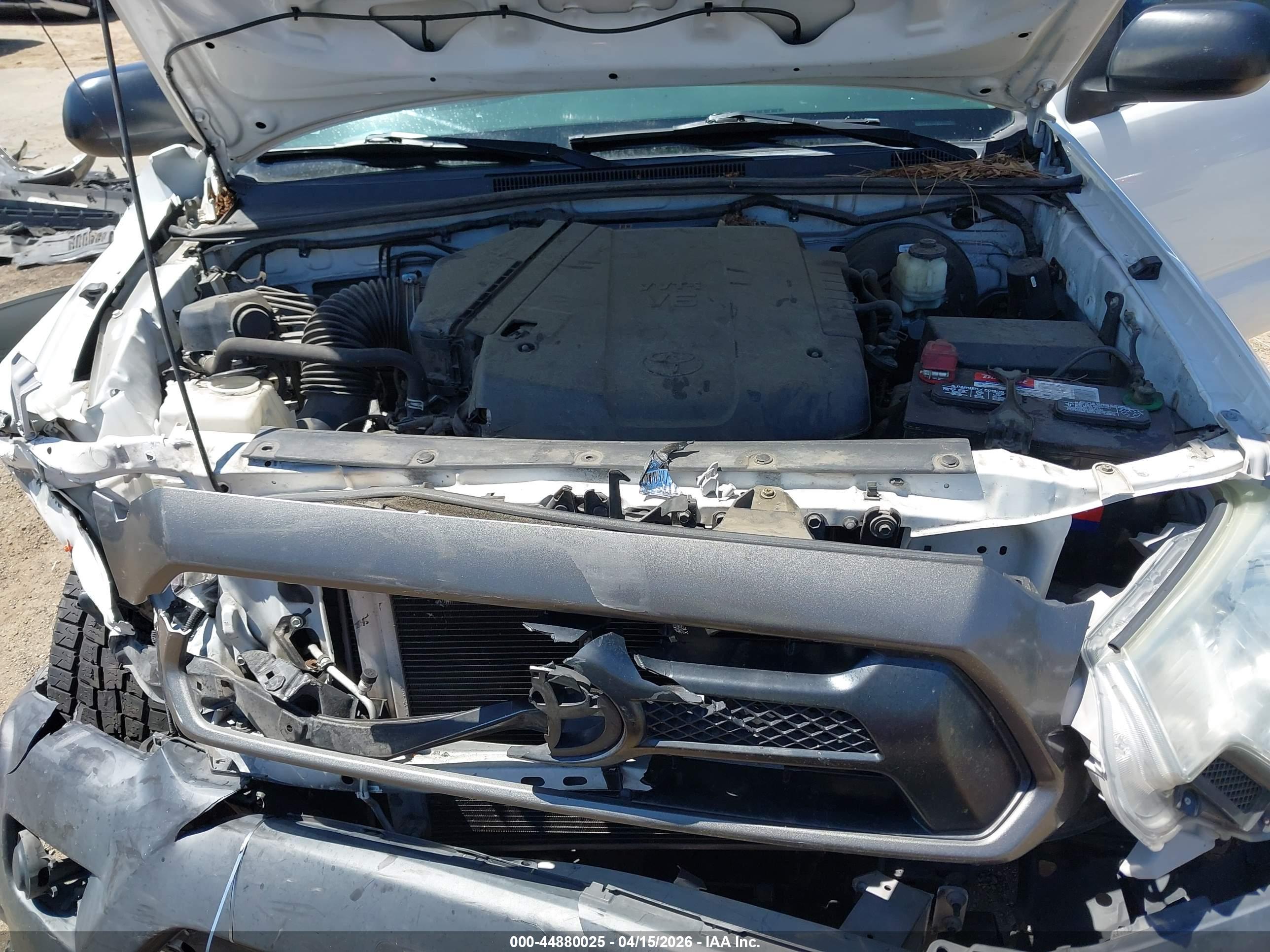 TOYOTA TACOMA image 10