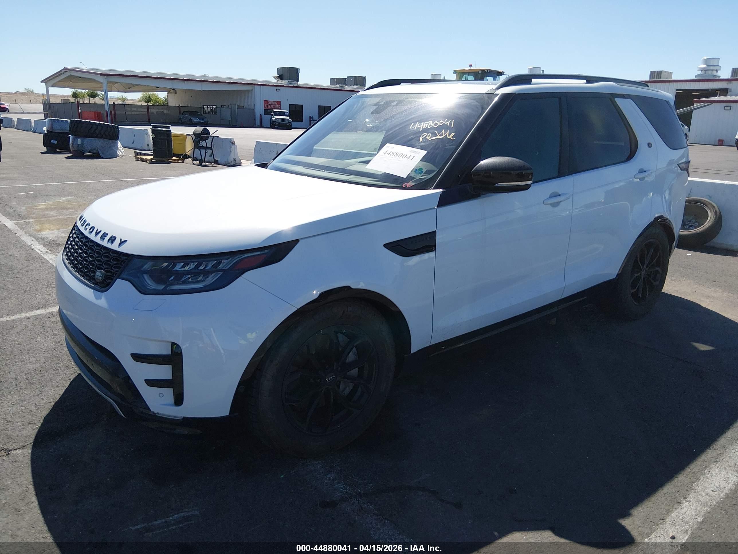 LAND ROVER image 2