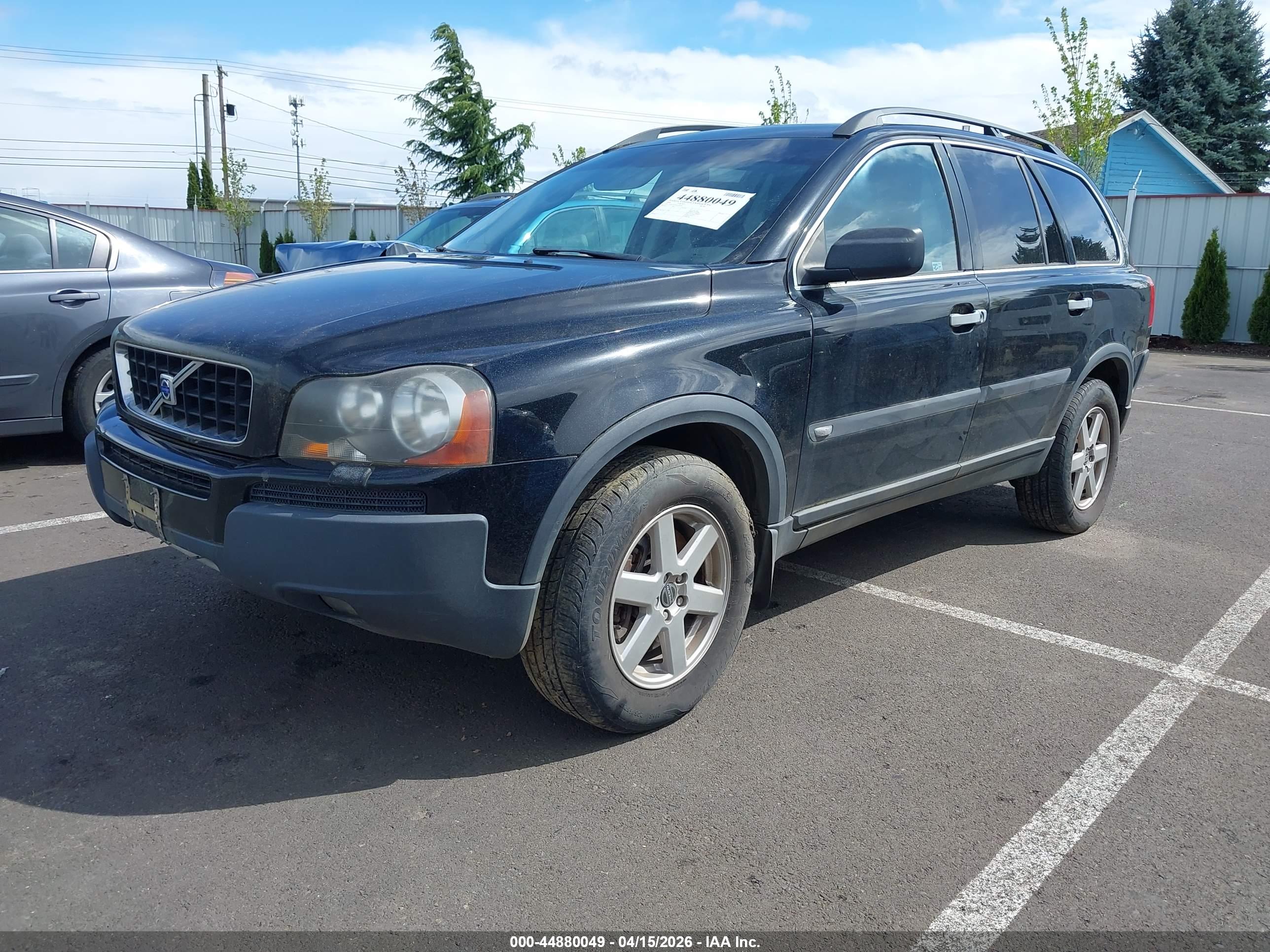 VOLVO XC90 image 2