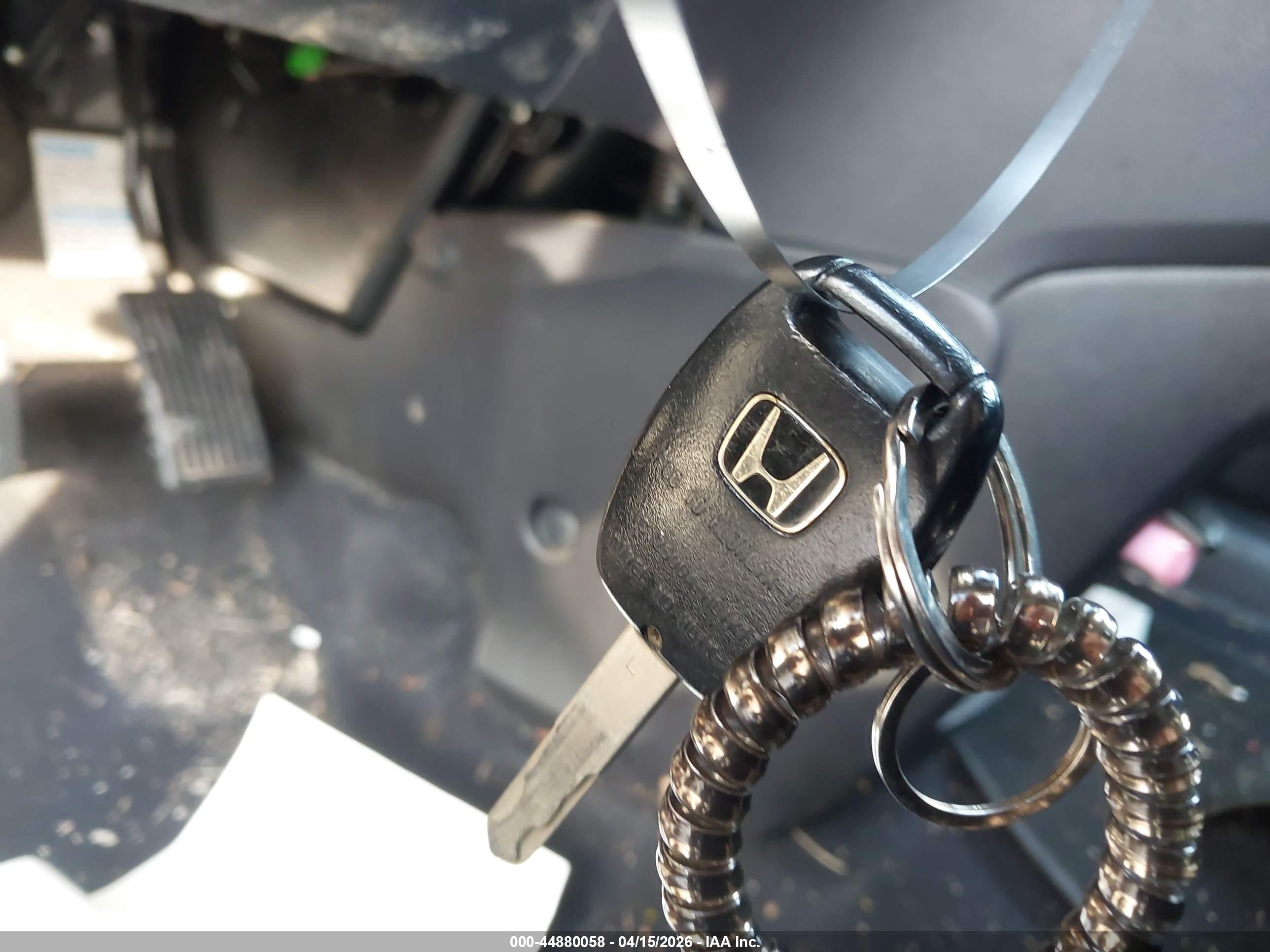 HONDA CR-V image 11