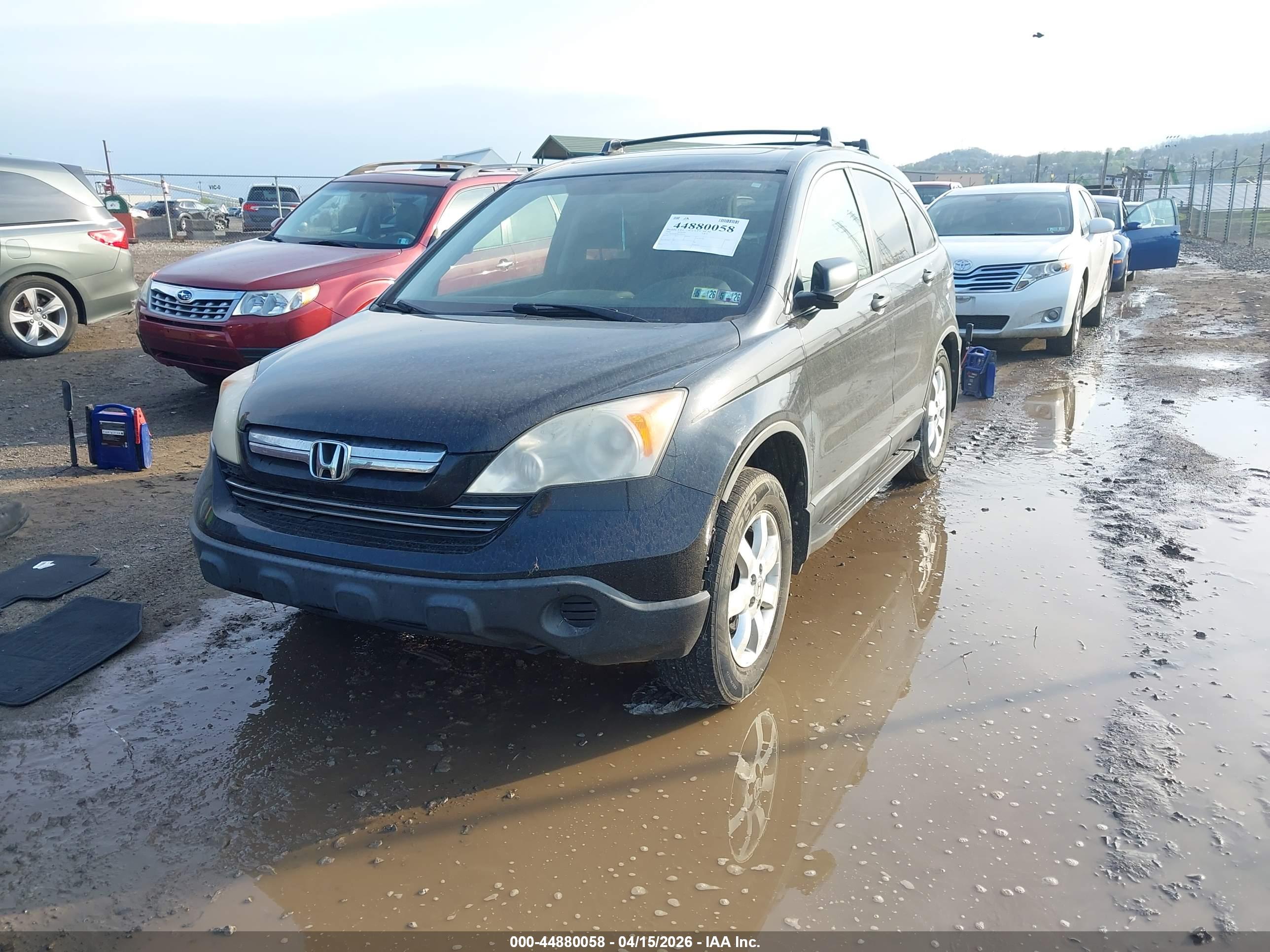 HONDA CR-V image 2
