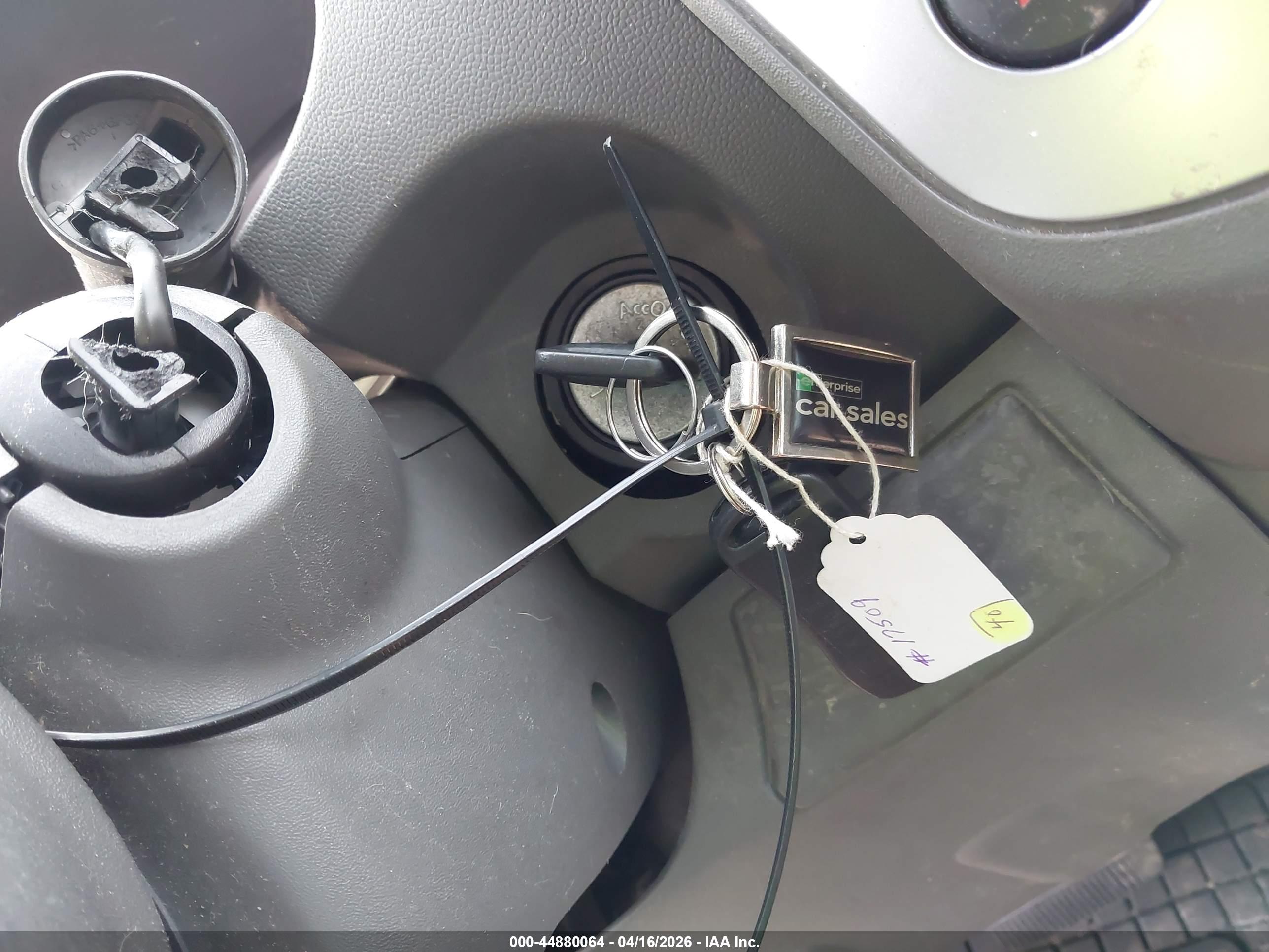 NISSAN FRONTIER image 11