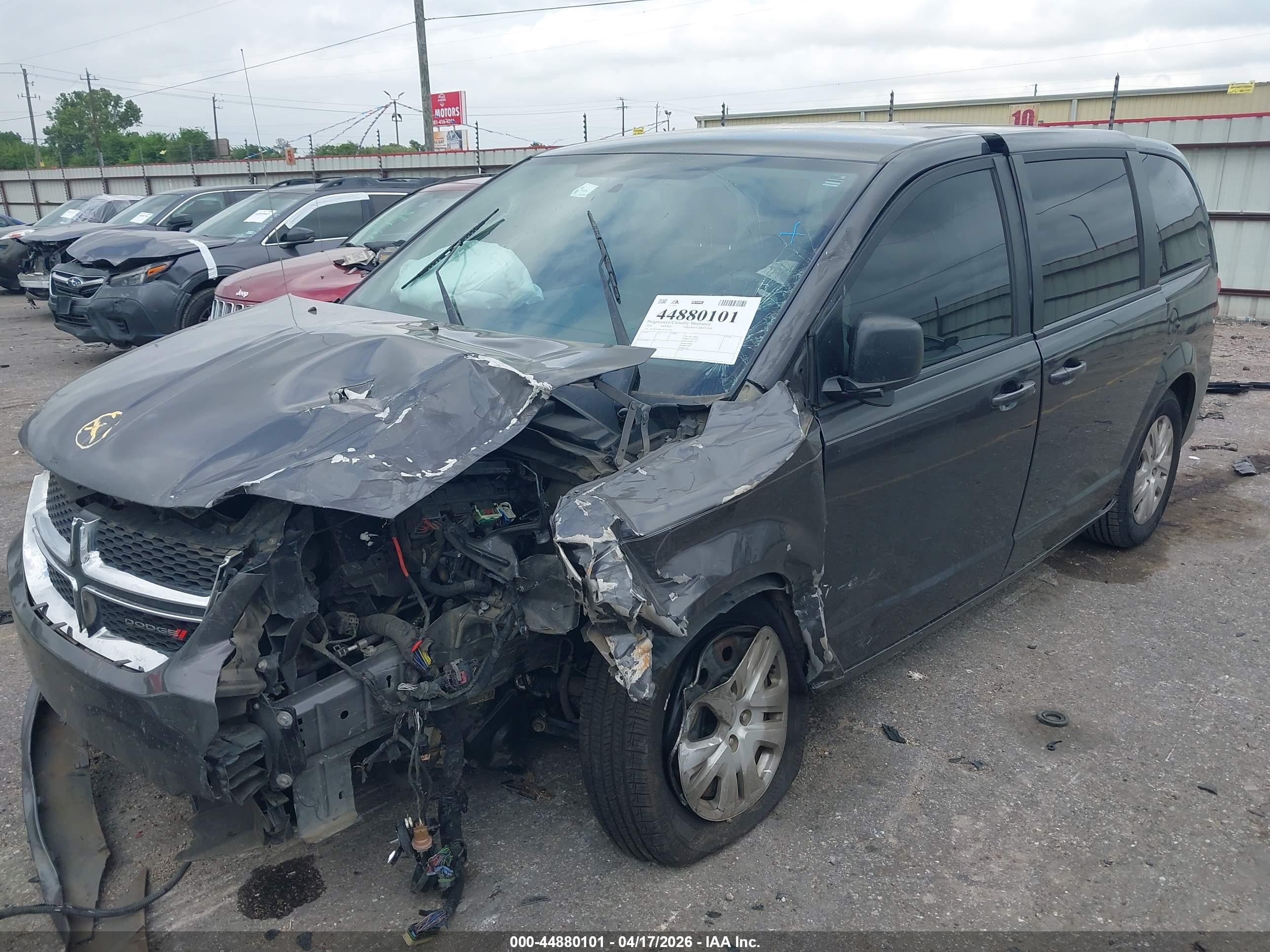 DODGE GRAND image 2