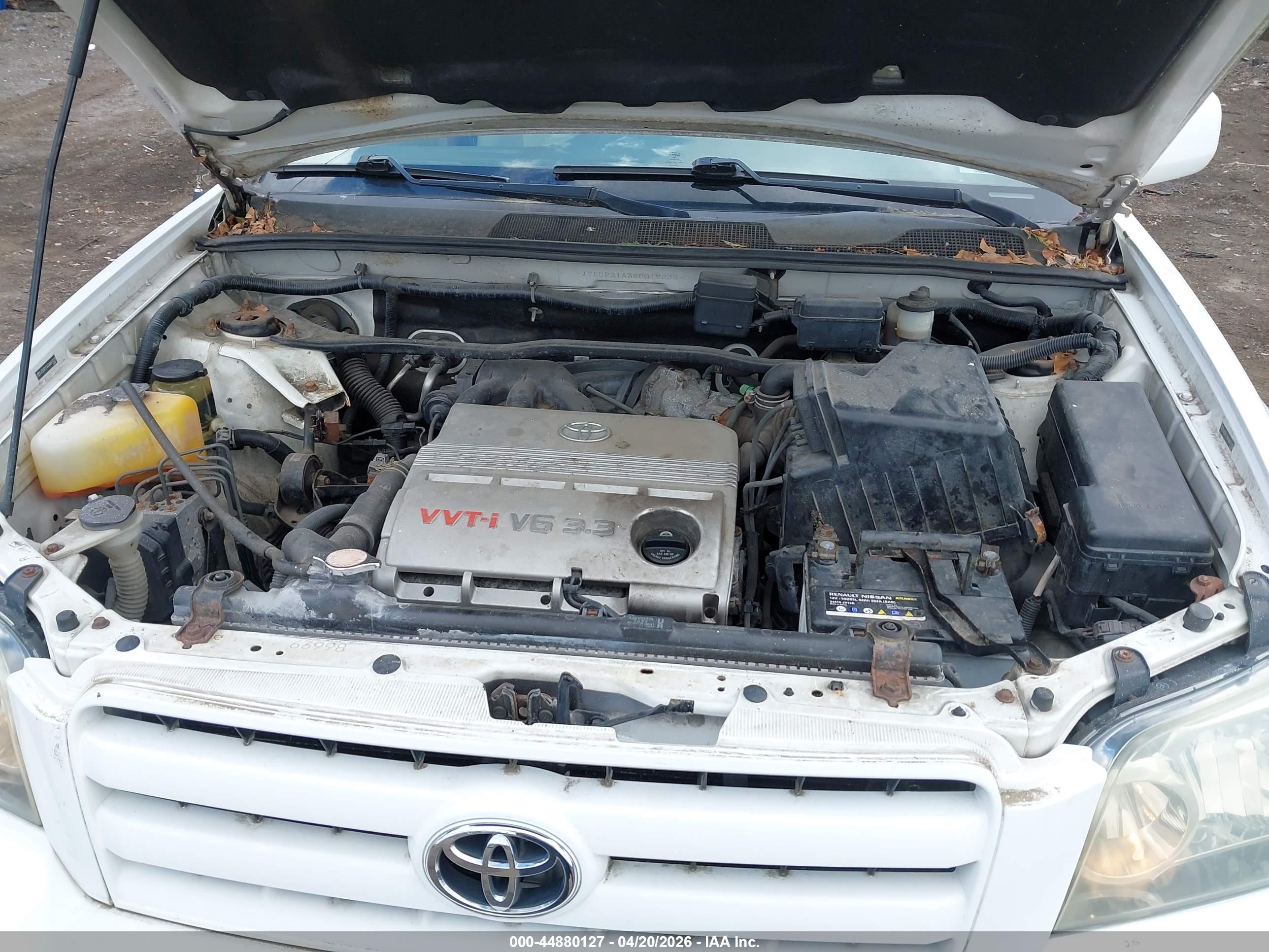 TOYOTA HIGHLANDER image 10
