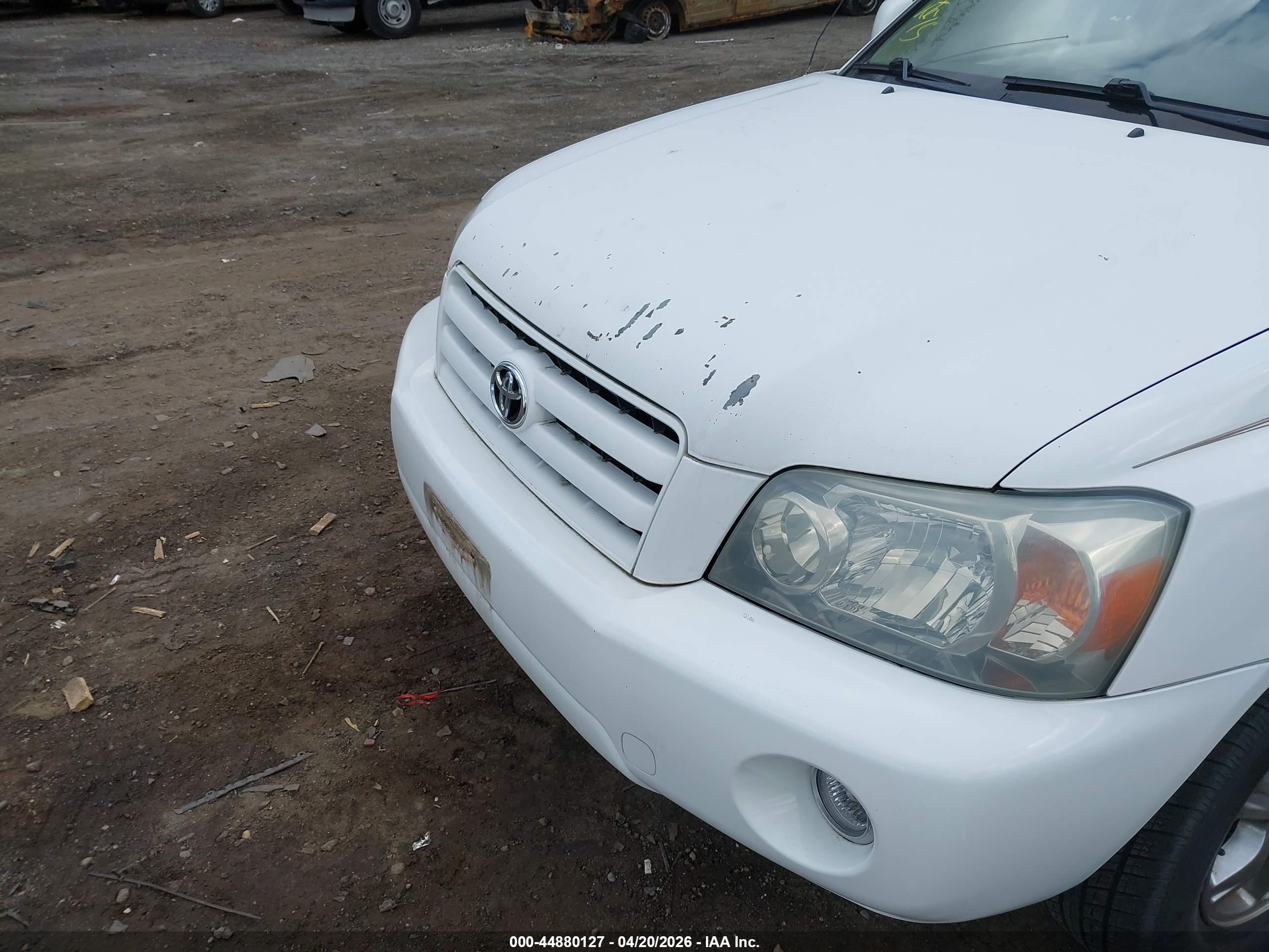 TOYOTA HIGHLANDER image 6