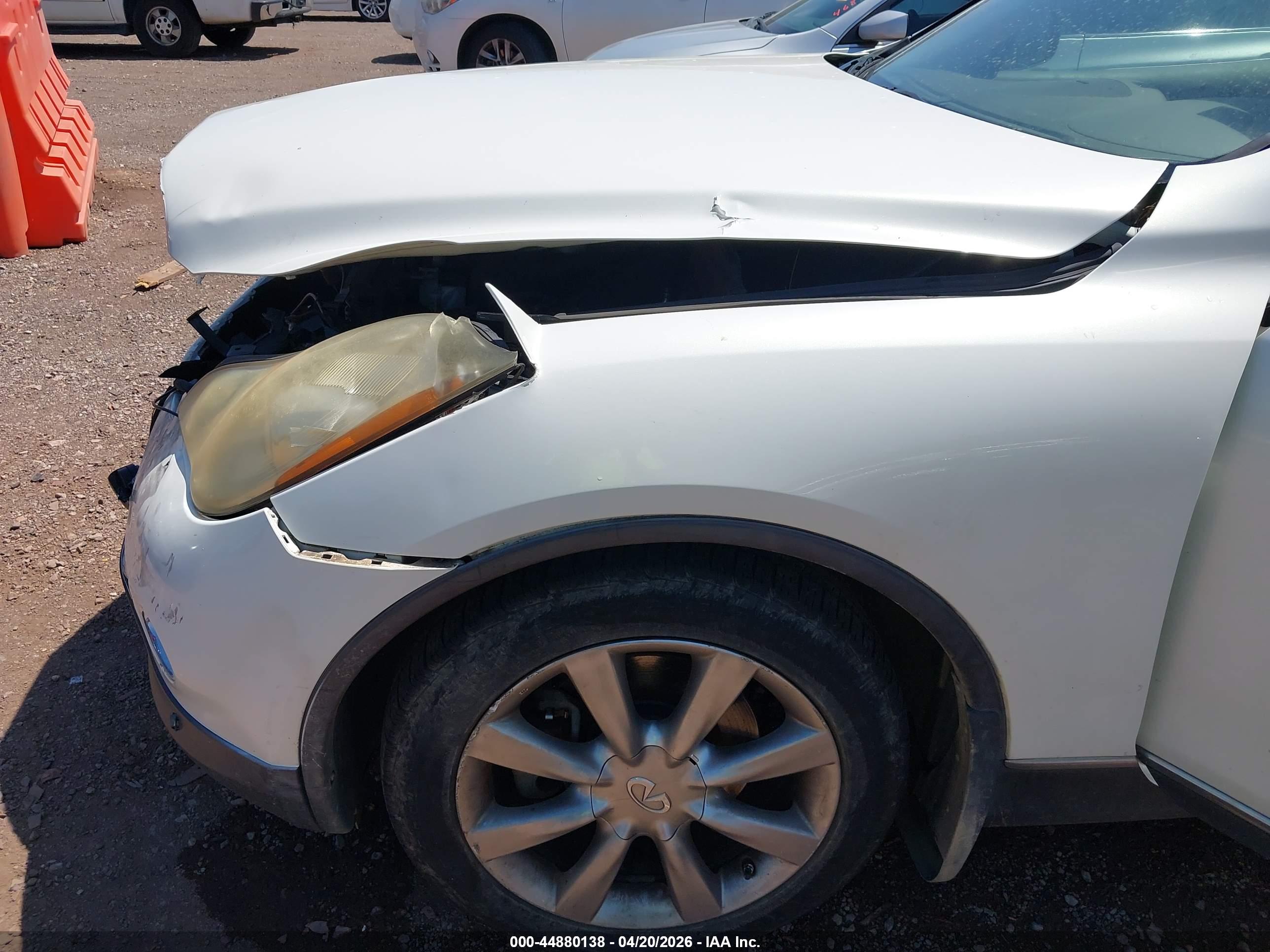 INFINITI EX35 image 6
