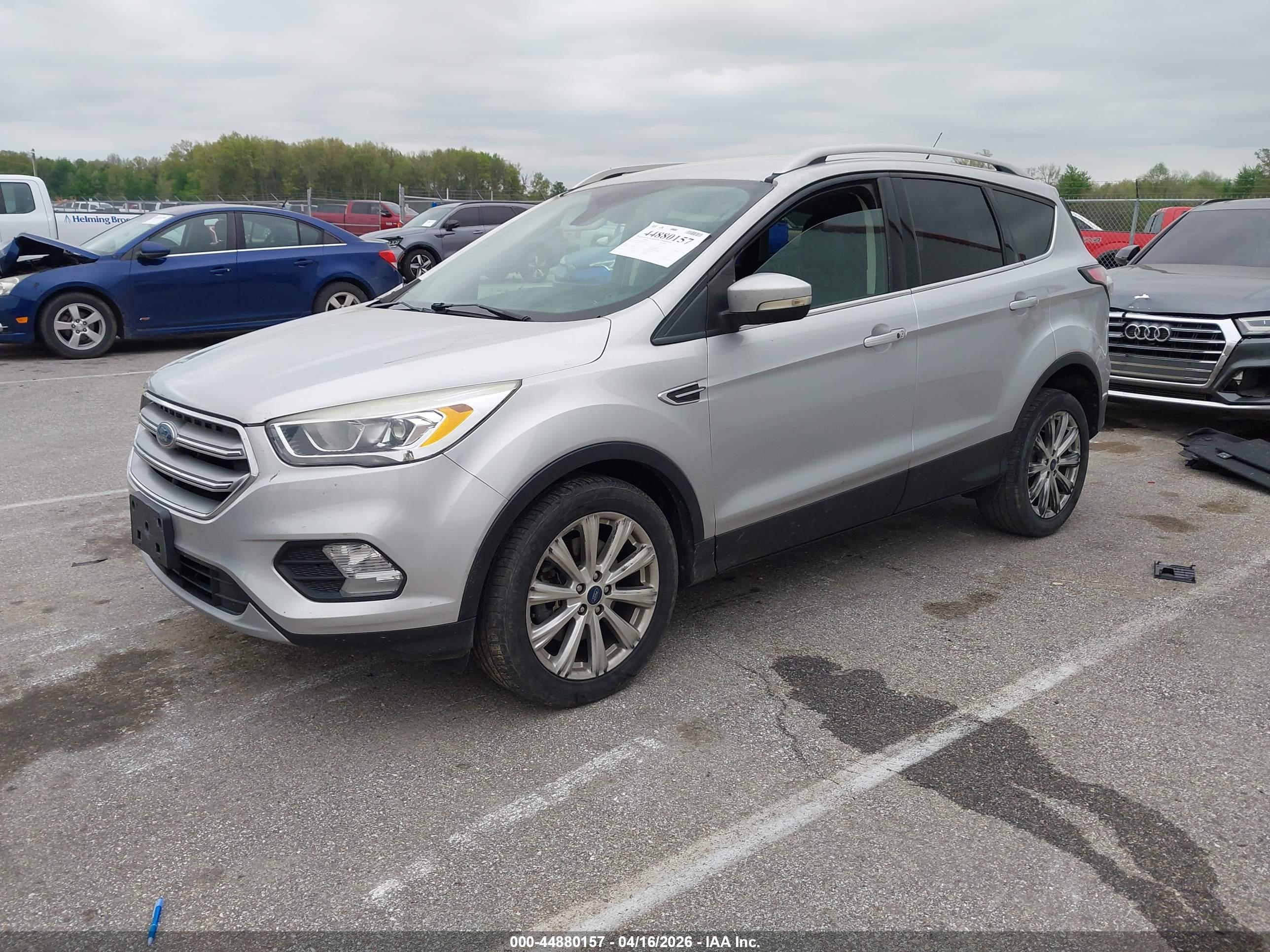 FORD ESCAPE image 2
