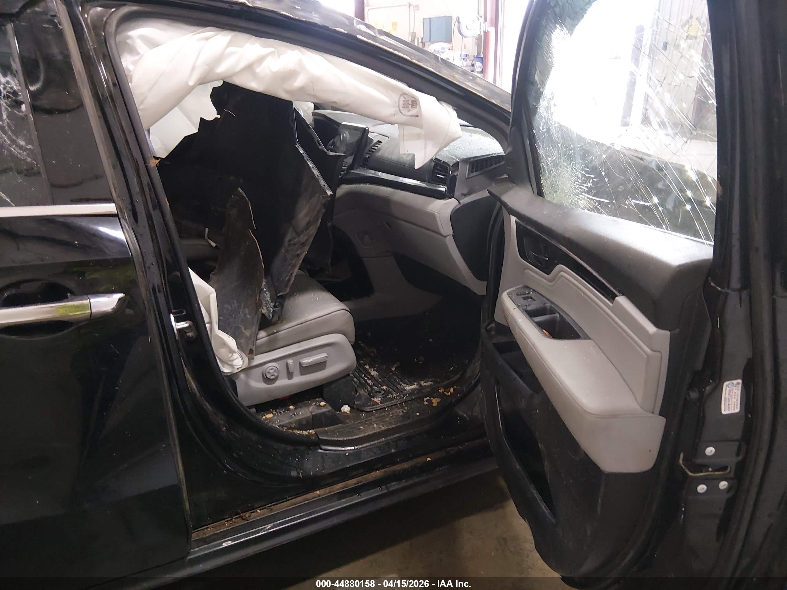 HONDA ODYSSEY image 5