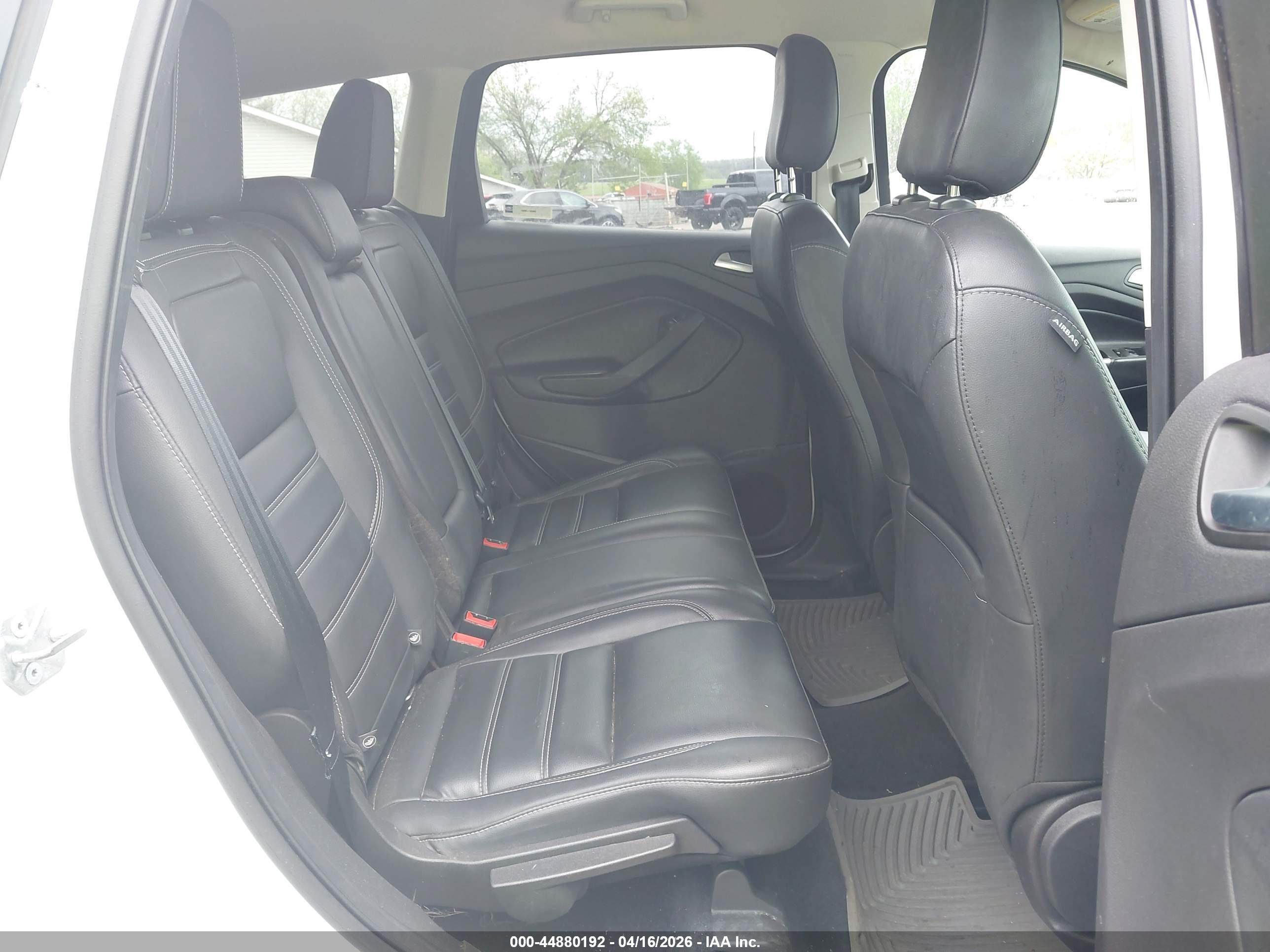 FORD ESCAPE image 8