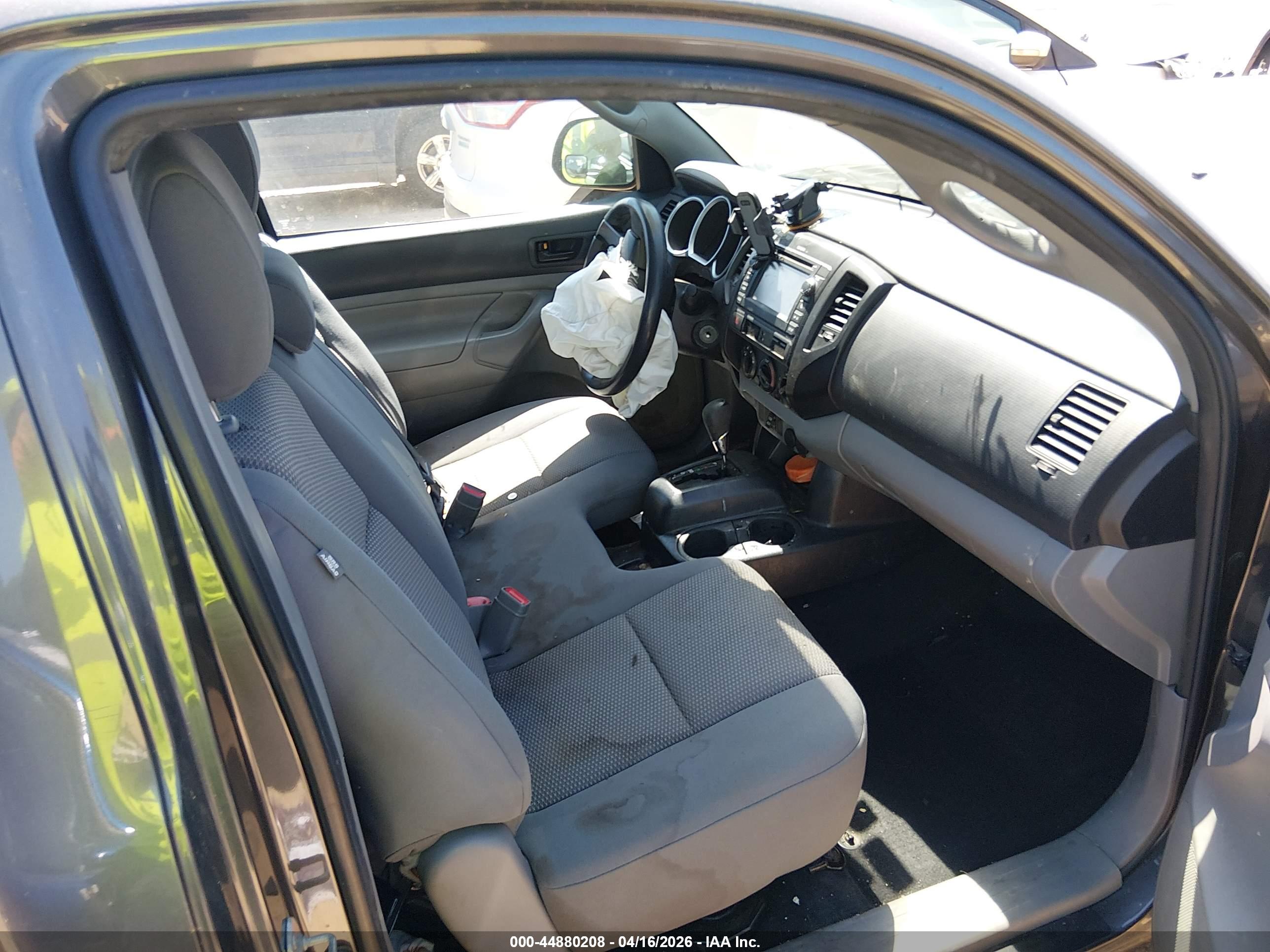 TOYOTA TACOMA image 5