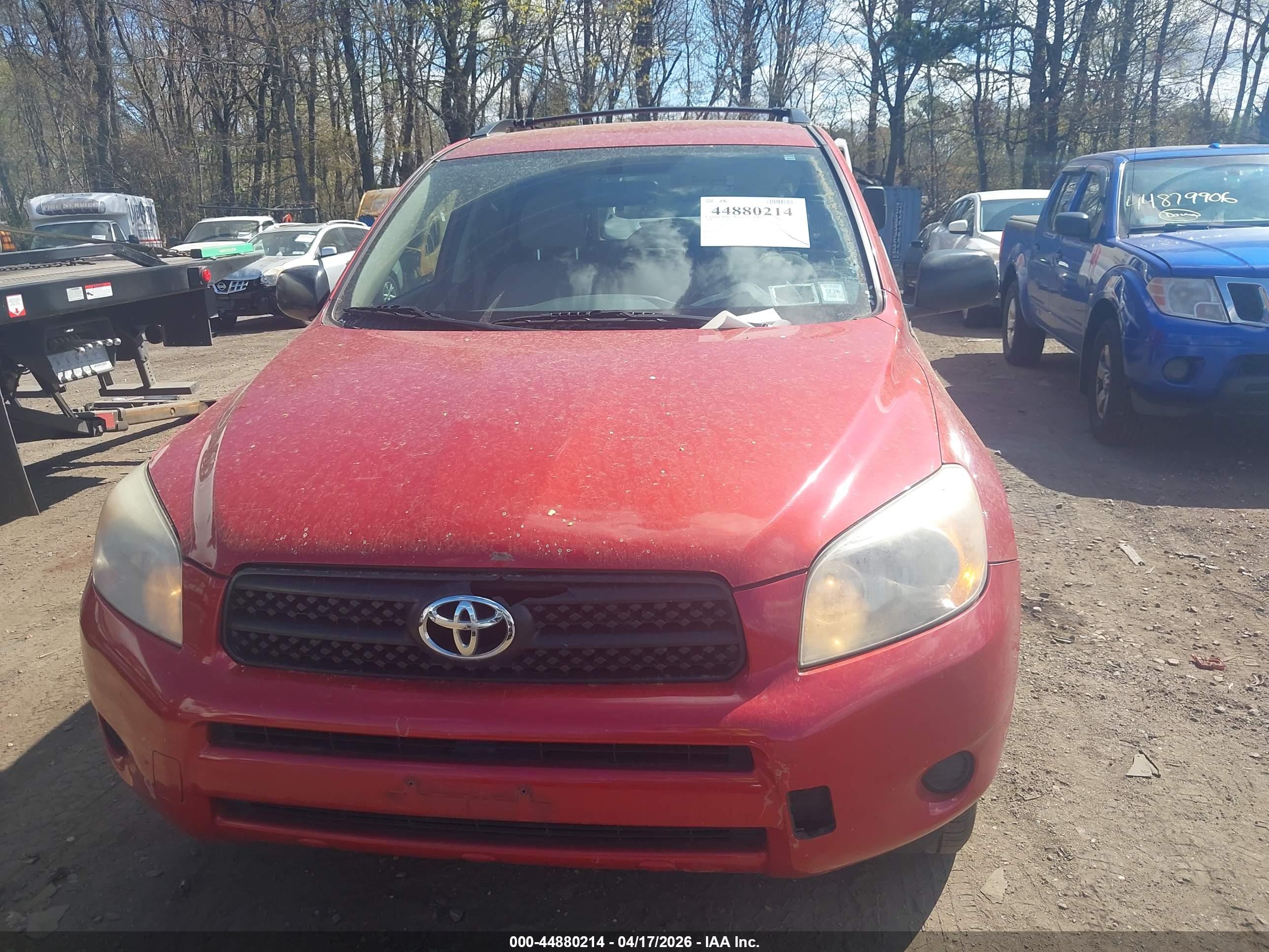 TOYOTA RAV4 image 6