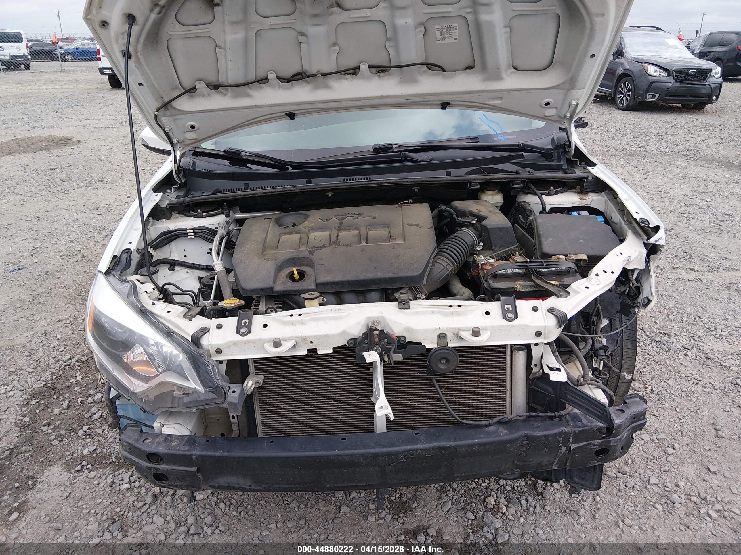 TOYOTA COROLLA image 10
