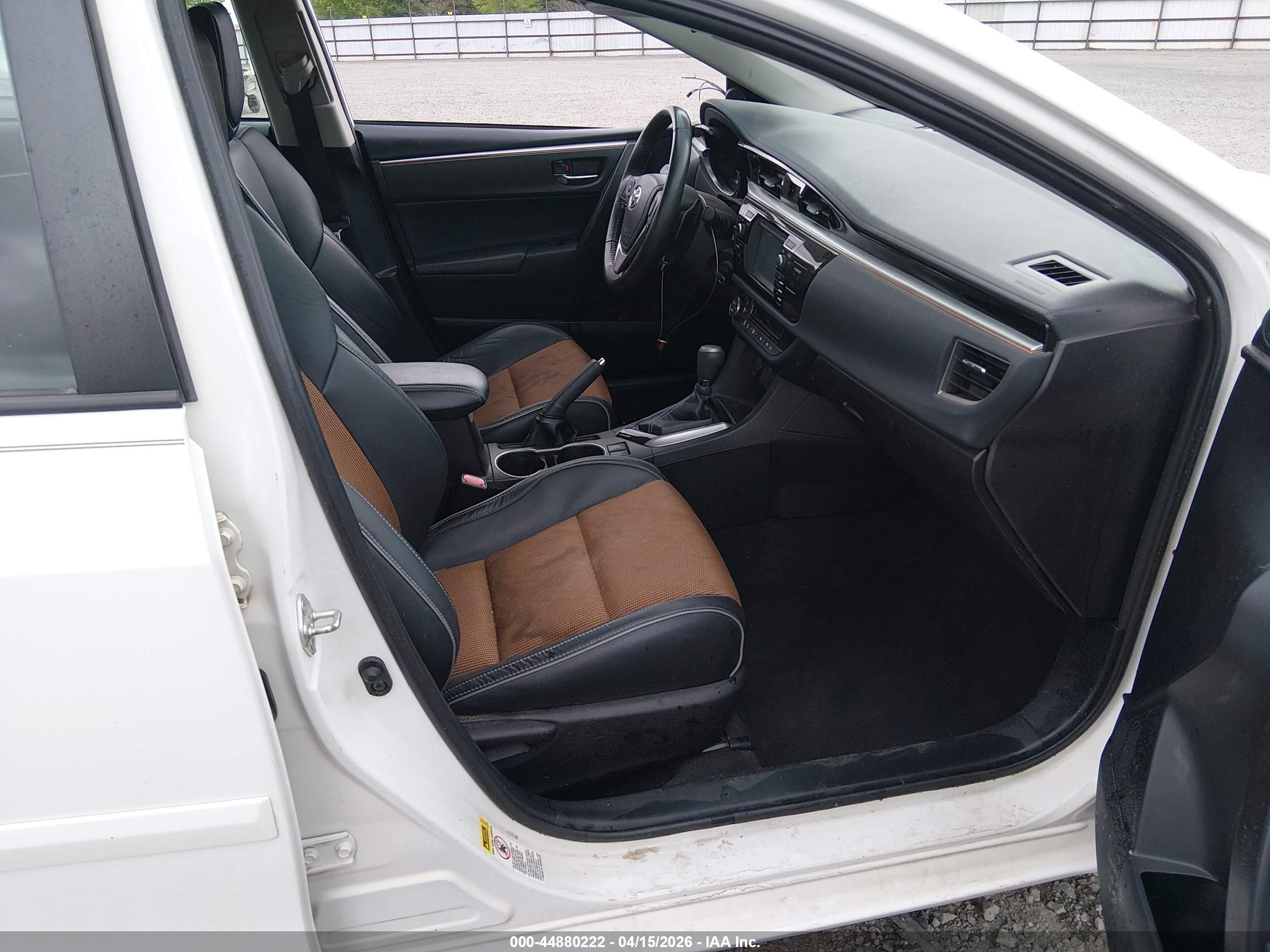 TOYOTA COROLLA image 5