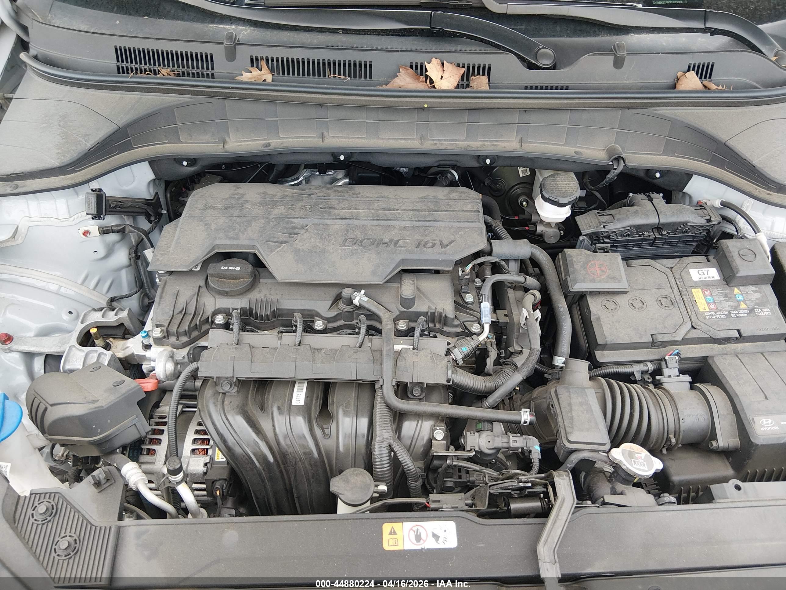 HYUNDAI KONA image 10