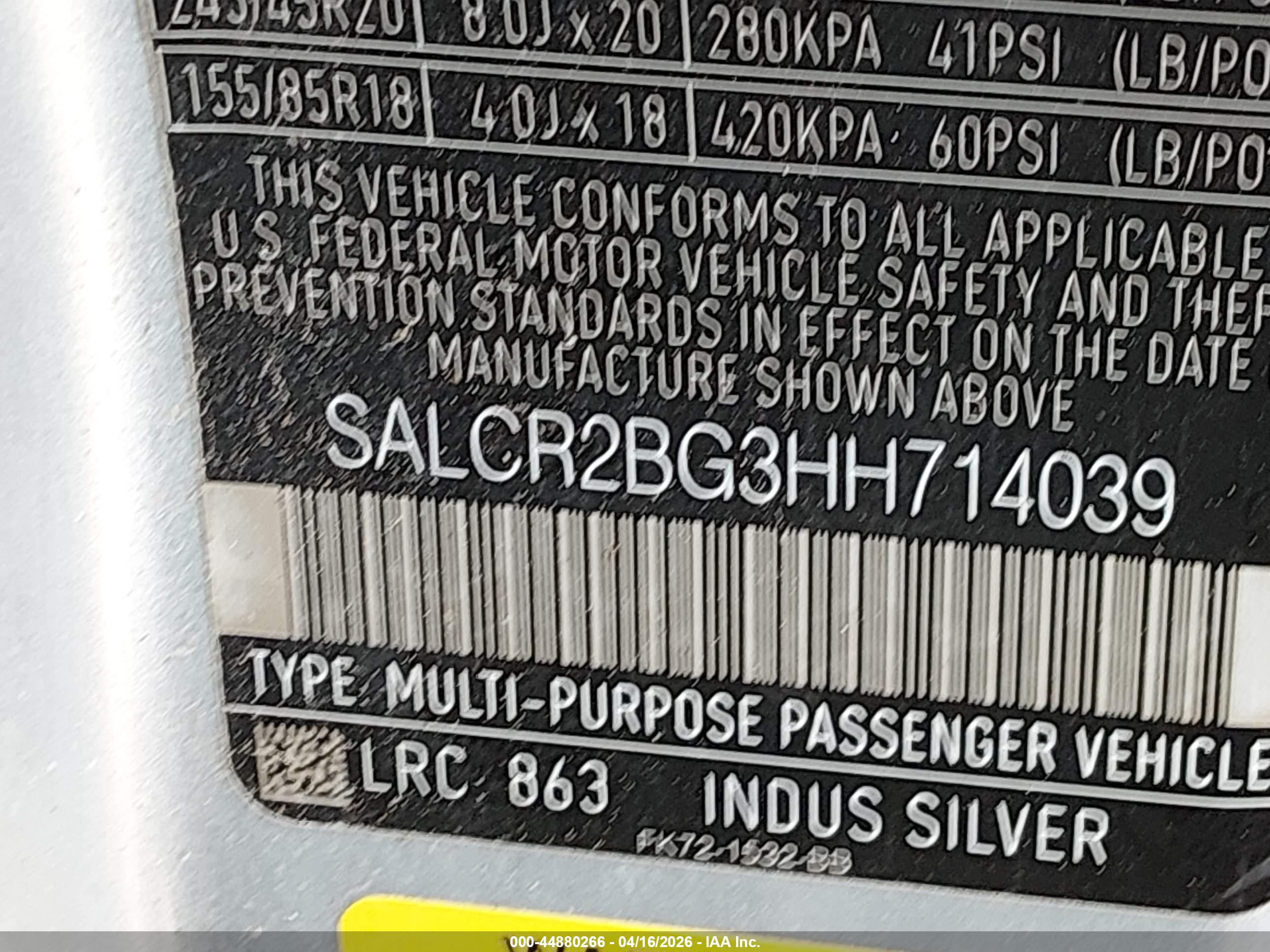 LAND ROVER image 9