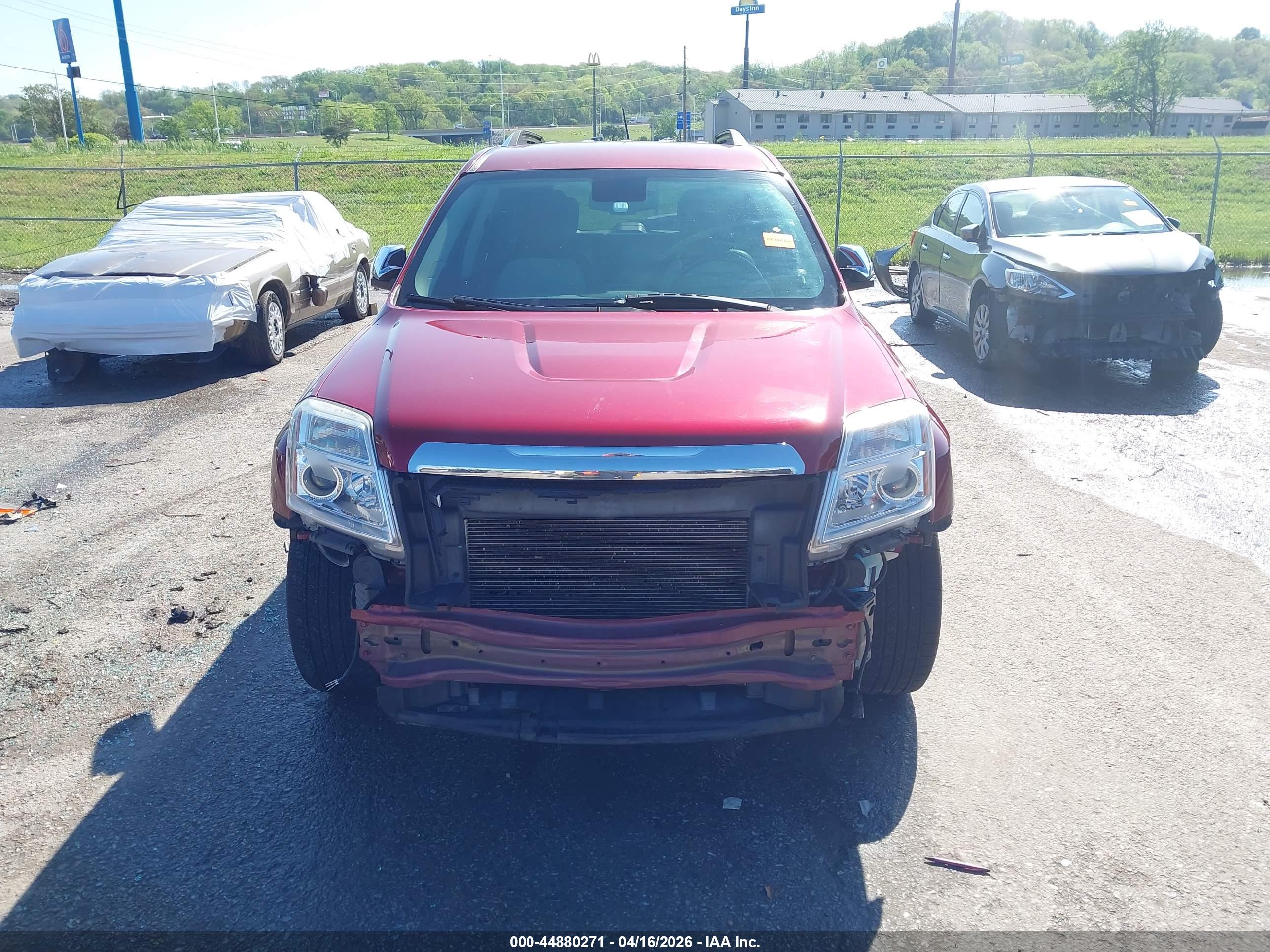 GMC TERRAIN image 6