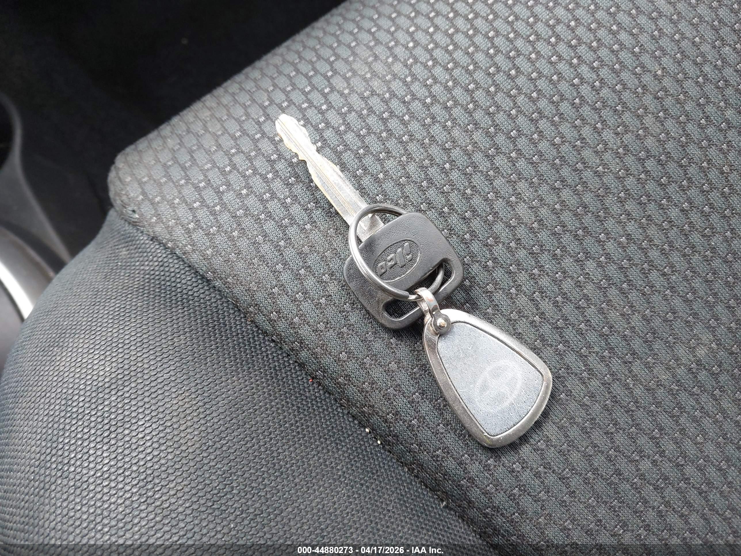 SCION XB image 11