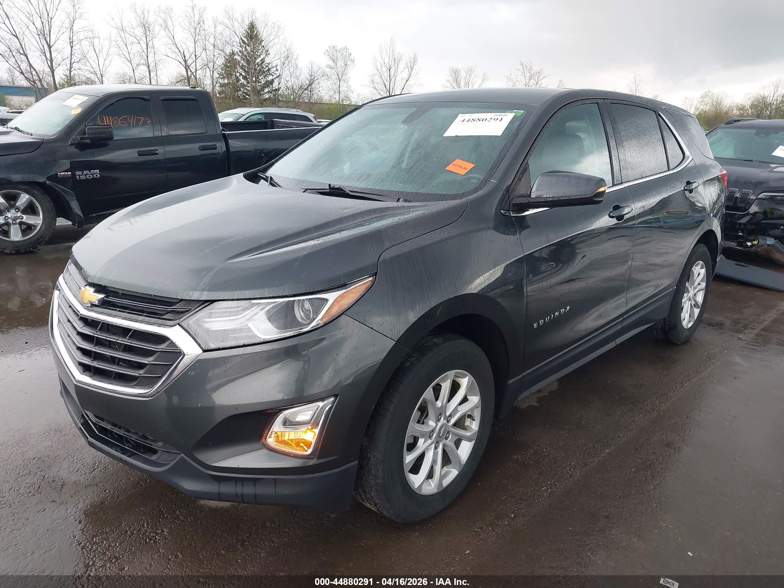 CHEVROLET EQUINOX image 2