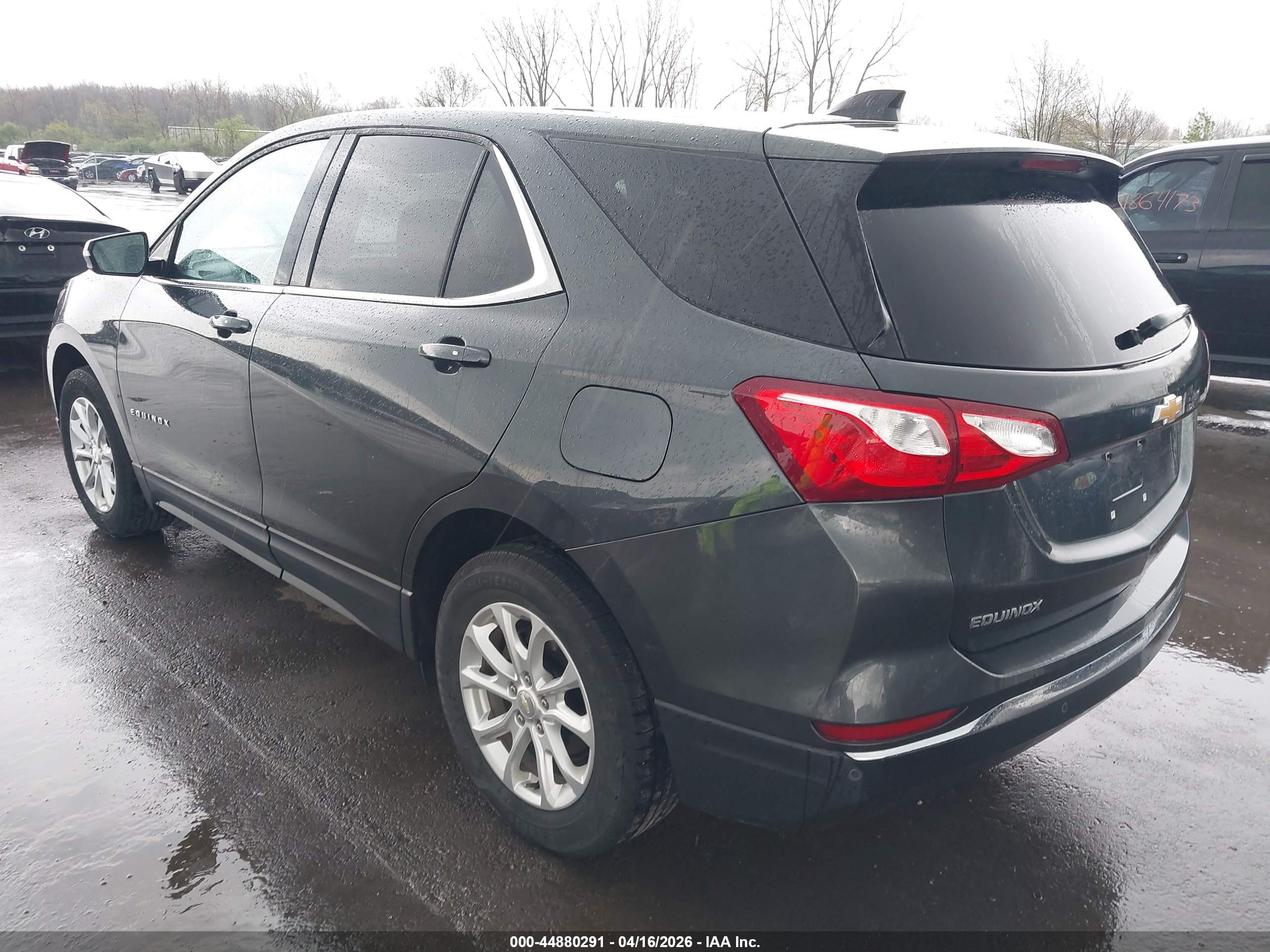 CHEVROLET EQUINOX image 3