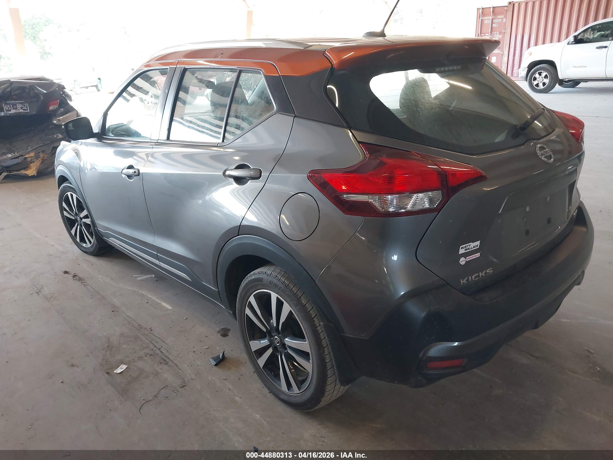 NISSAN KICKS image 3