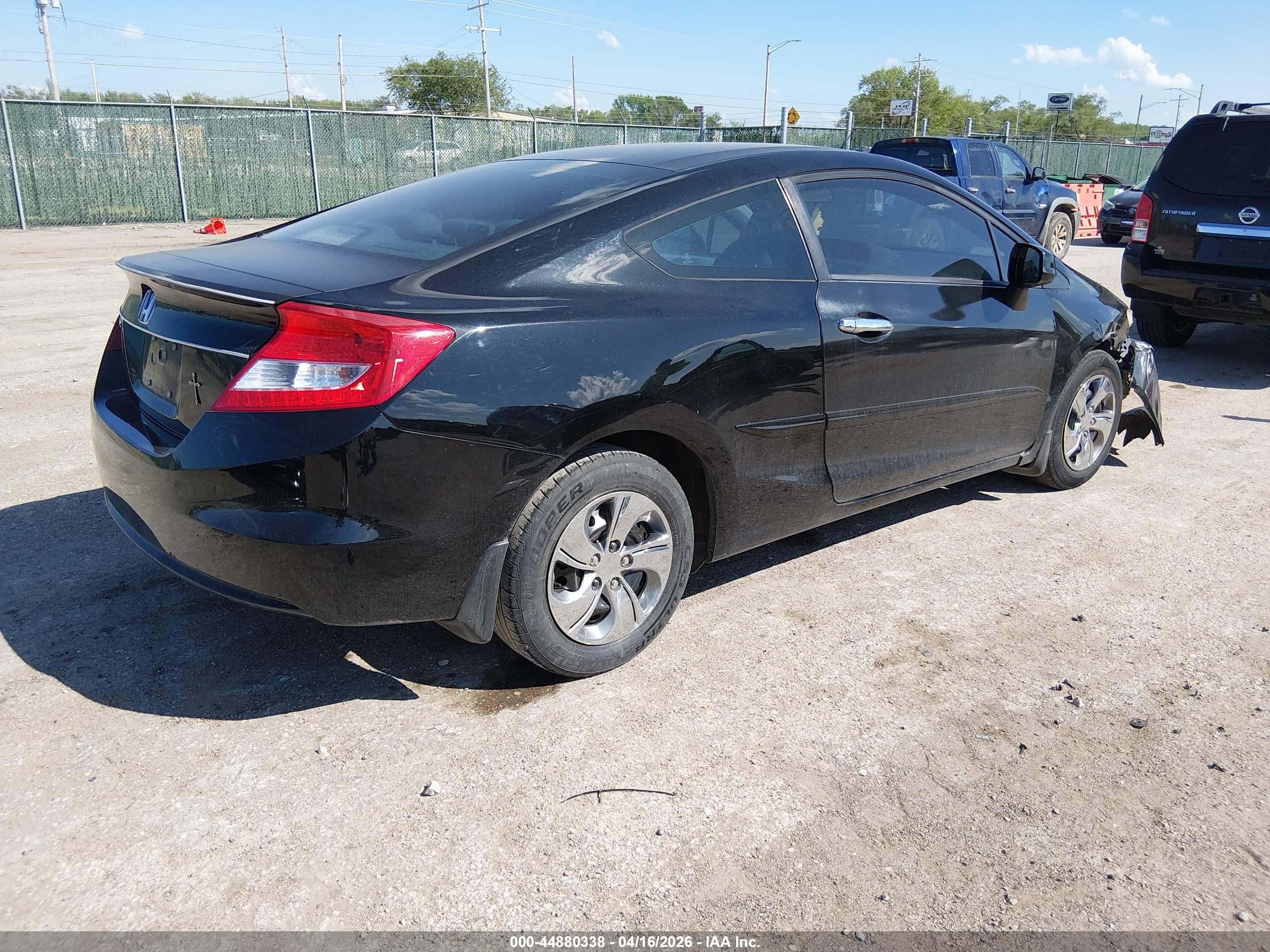 HONDA CIVIC image 4